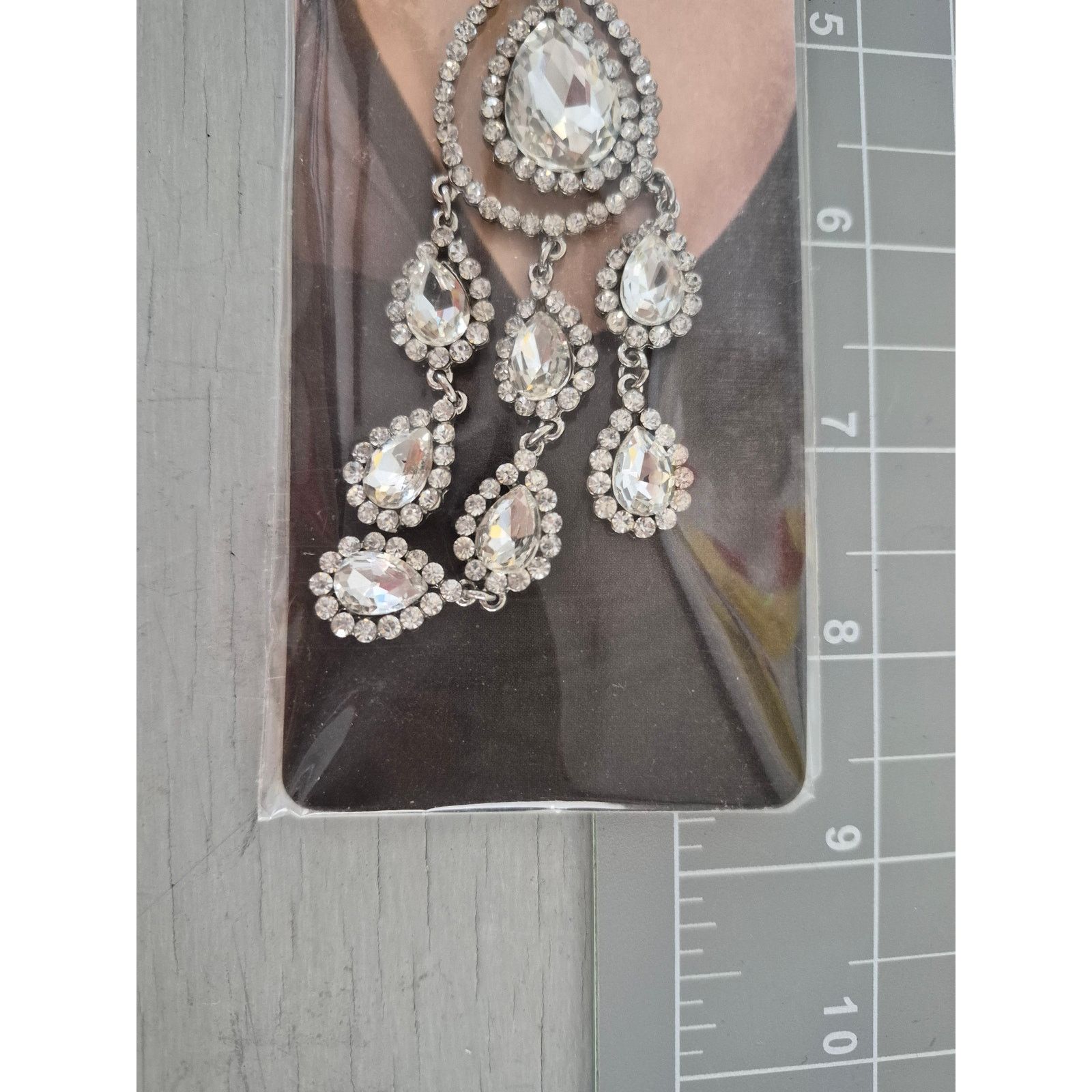 Other Rhinestone Medallion Back Necklace Extender Size ONE SIZE - 5 Thumbnail
