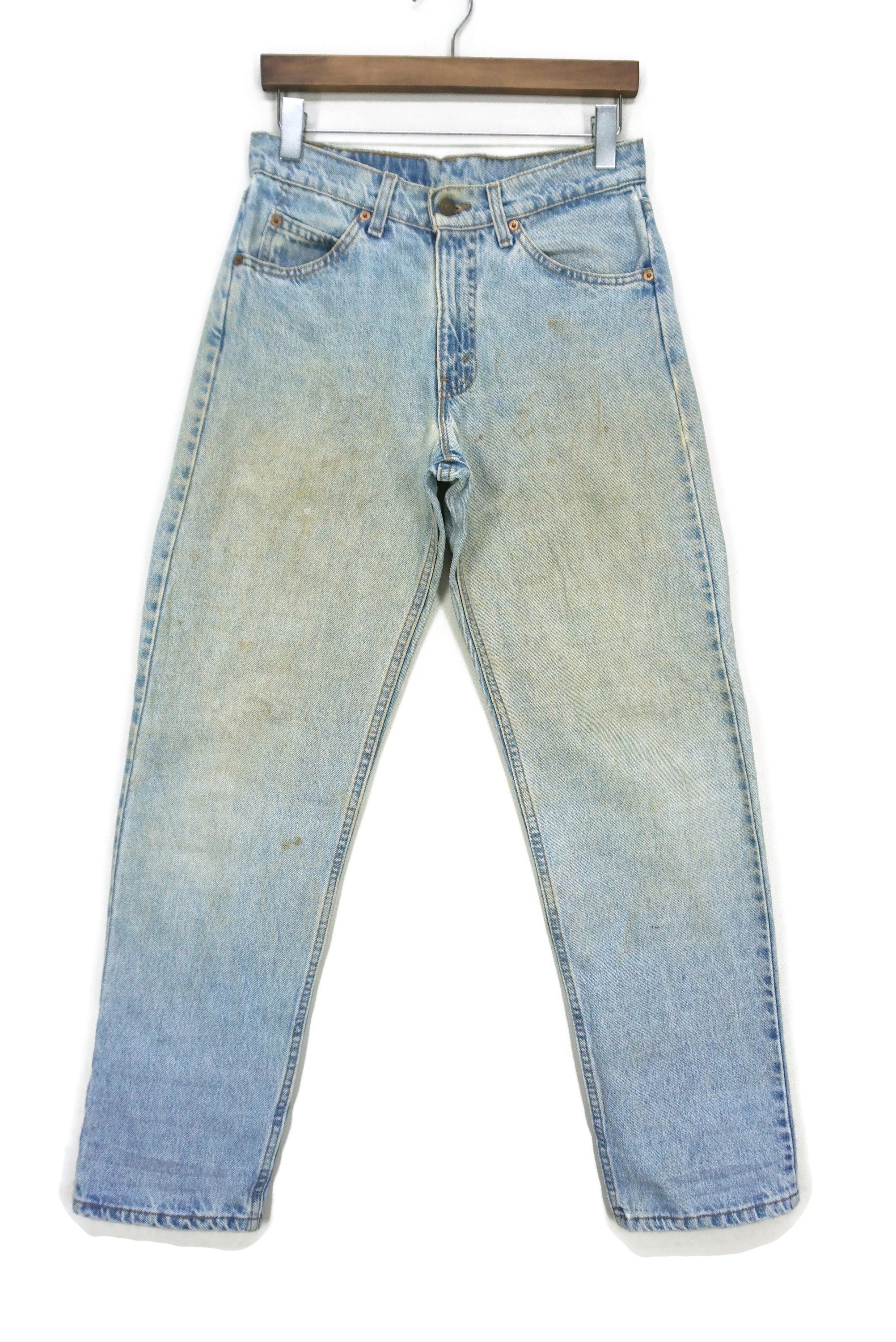 Levi's Vintage Levi's 550 Orange Tab Jeans Size W30xL31 Light Wash Size US 29 - 1 Thumbnail