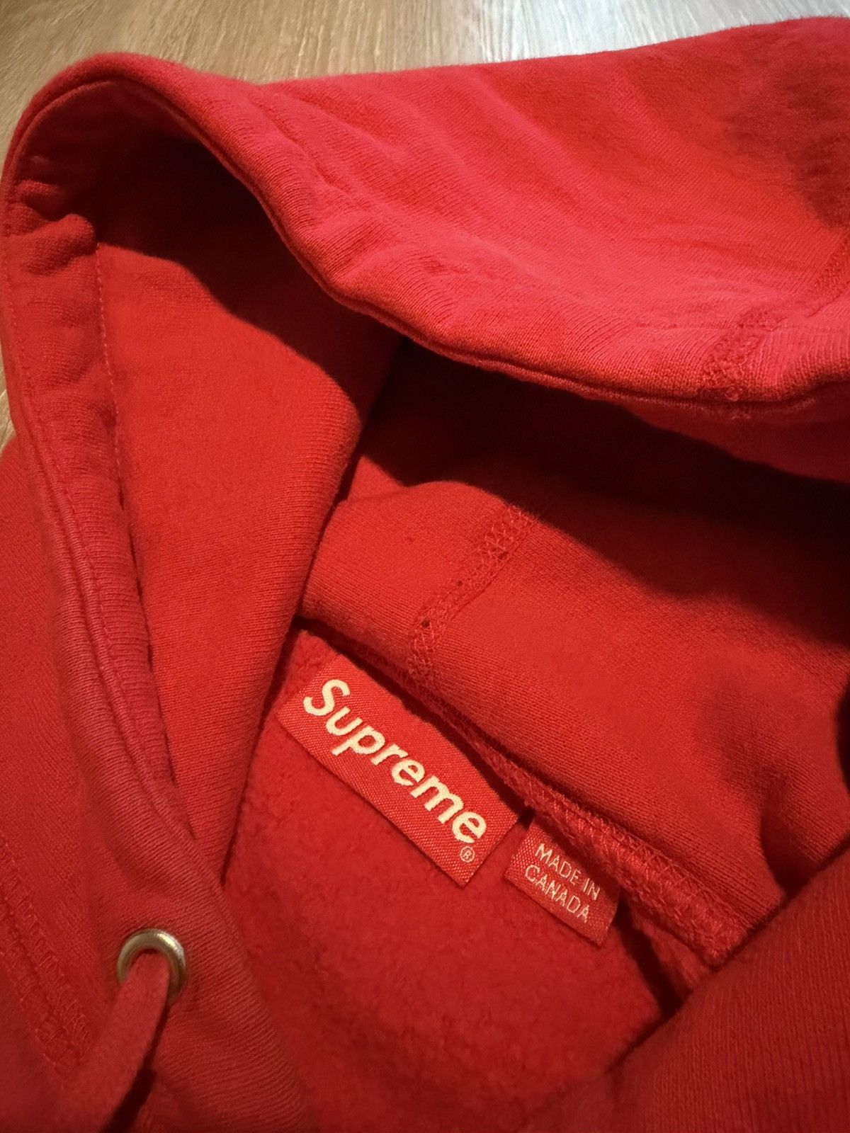 Supreme FW 2018 Supreme Red Perforated Hoodie Size US M / EU 48-50 / 2 - 3 Thumbnail