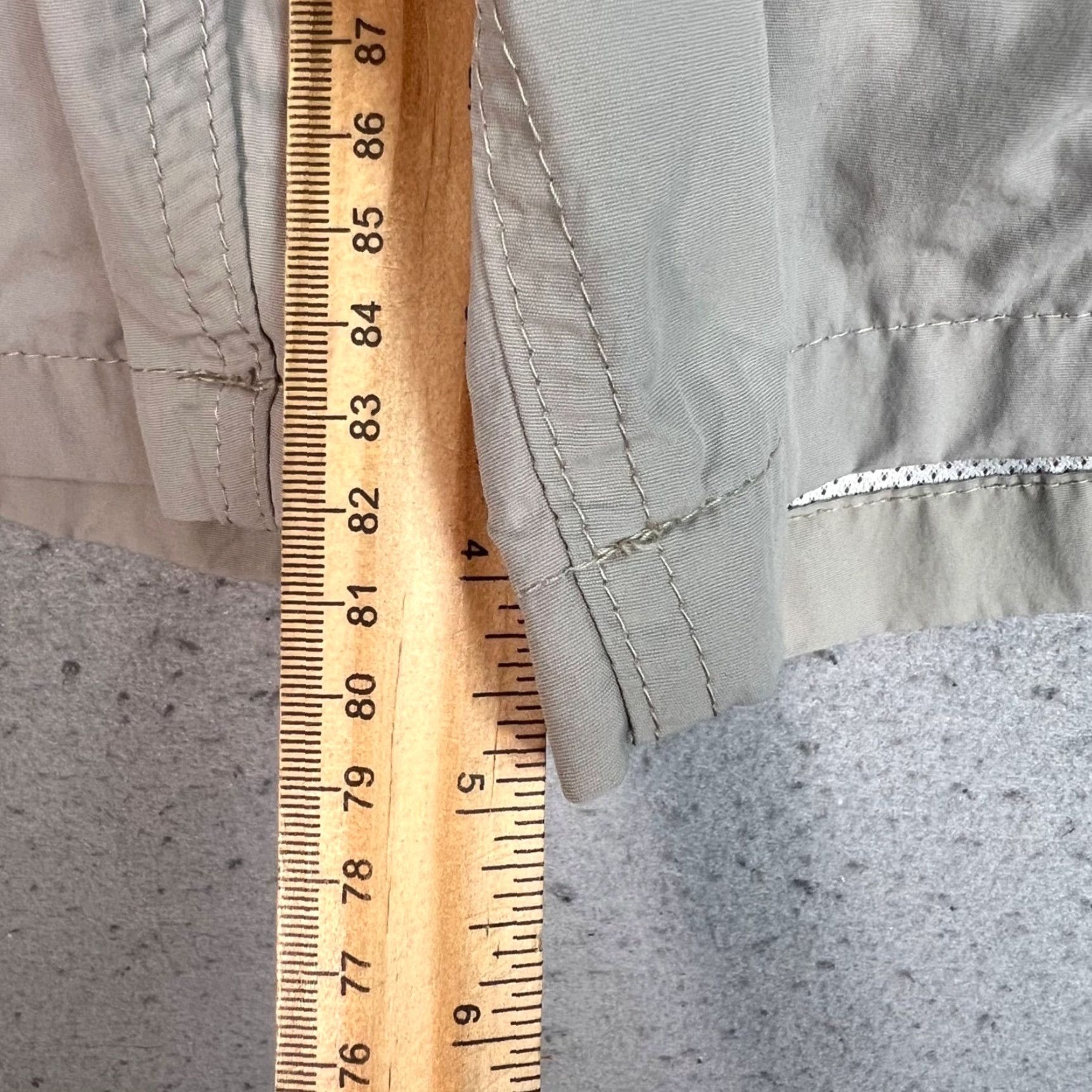 CLOT Vintage Standard Cloth Mens Swim Shorts Beige Nylon Activewear Size Medium Size US 31 - 7 Thumbnail