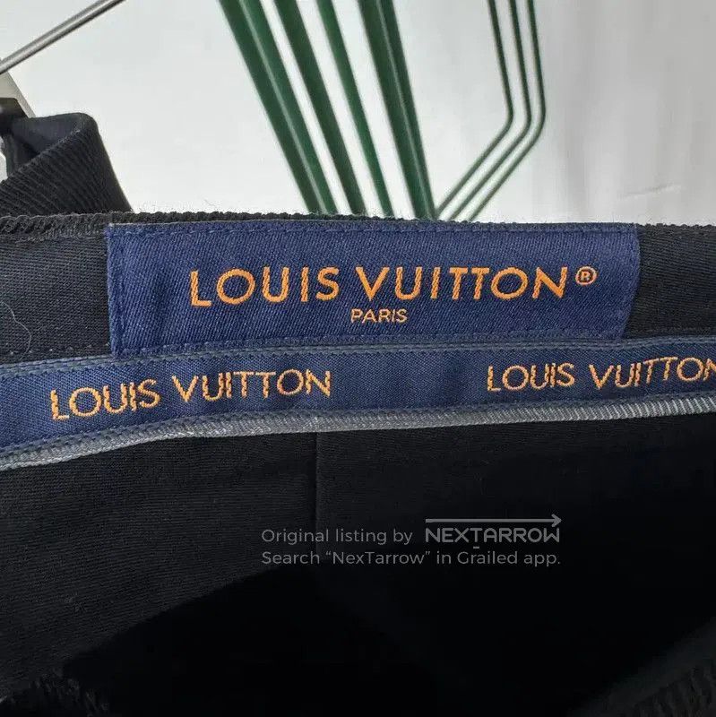 Louis Vuitton Louis Vuitton Spring Autumn Black Wool Casual Pants . Size US 30 / EU 46 - 6 Thumbnail