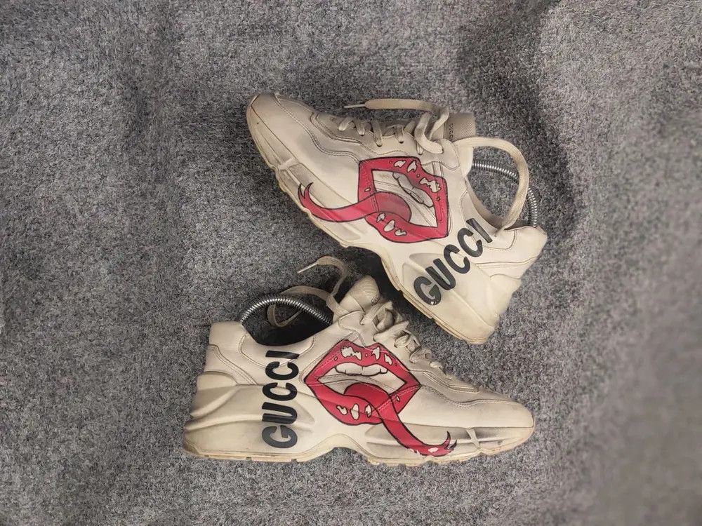 Gucci Gucci Authentic Cream Leather Mouth Print Rhyton Sneakers Size US 9 / IT 39 - 2 Thumbnail