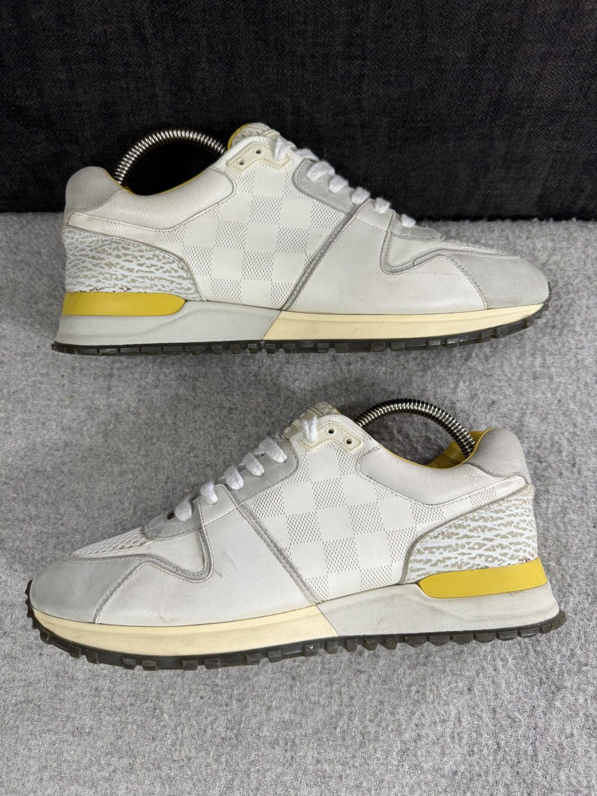 Louis Vuitton Louis Vuitton Run Away Leather White Yellow Sneakers size 6 Size US 6 / EU 39 - 2 Thumbnail
