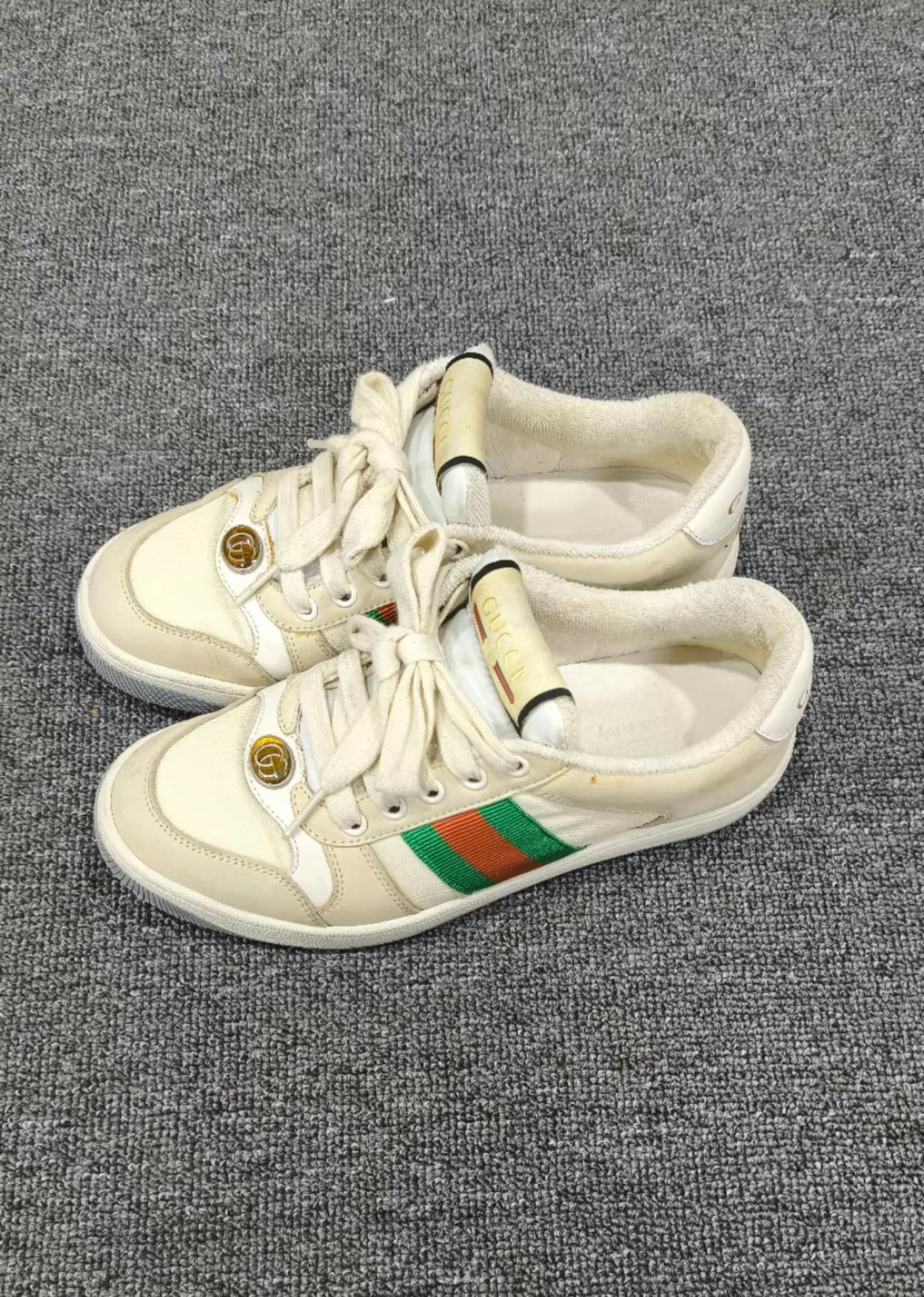 Gucci GUCCI Enamel Distressed Sneaker Women's 35.5 Size US 5 / IT 35 - 1 Thumbnail