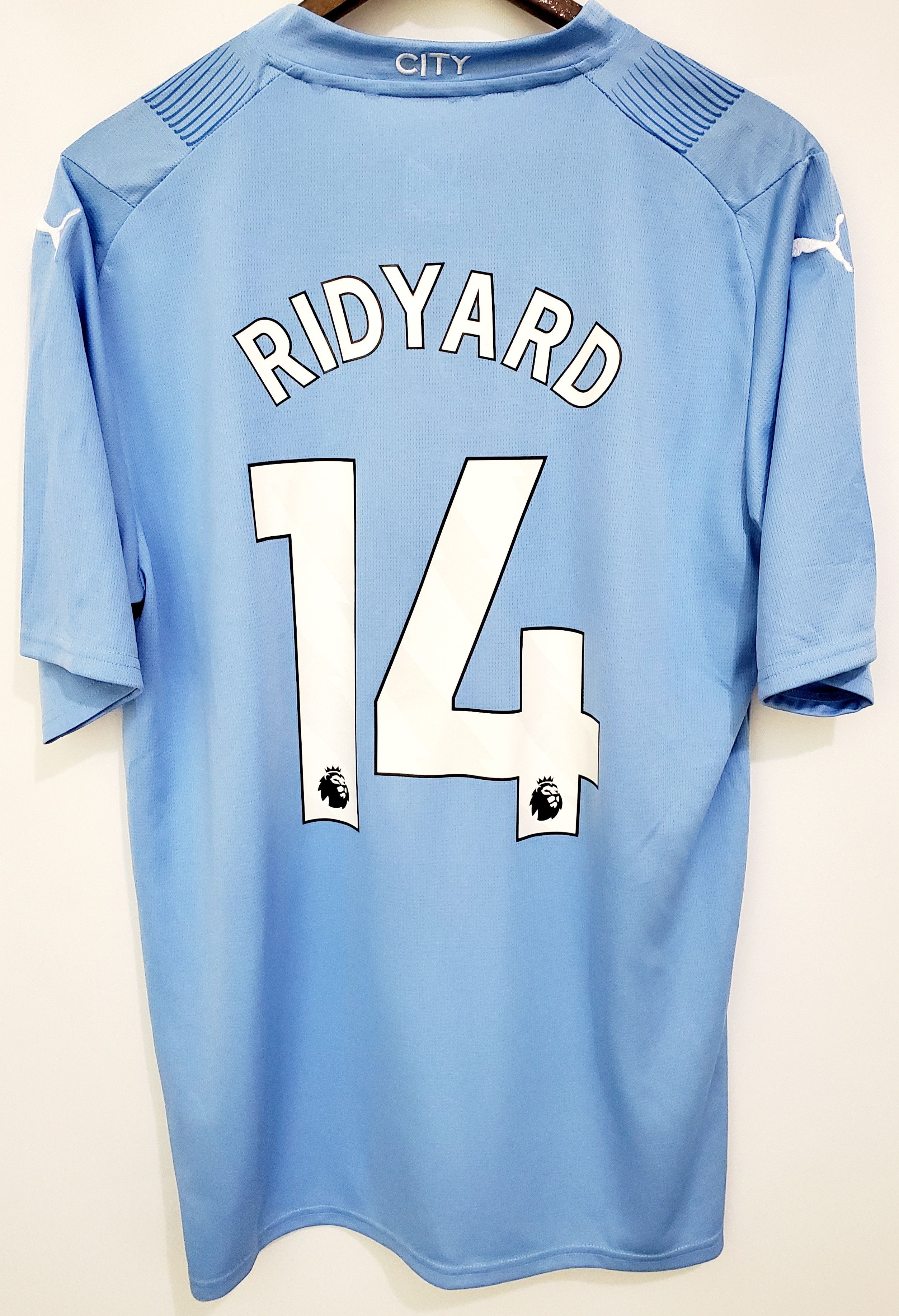 Puma Manchester City 2023-24 soccer jersey perfect condition Xl Size US XL / EU 56 / 4 - 6 Thumbnail