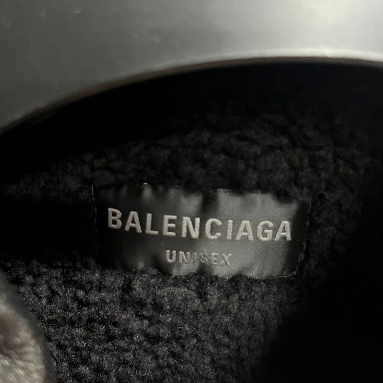 Balenciaga Balenciaga latest Sporty B solid color logo embroidered lap Size US XS / EU 42 / 0 - 2 Thumbnail