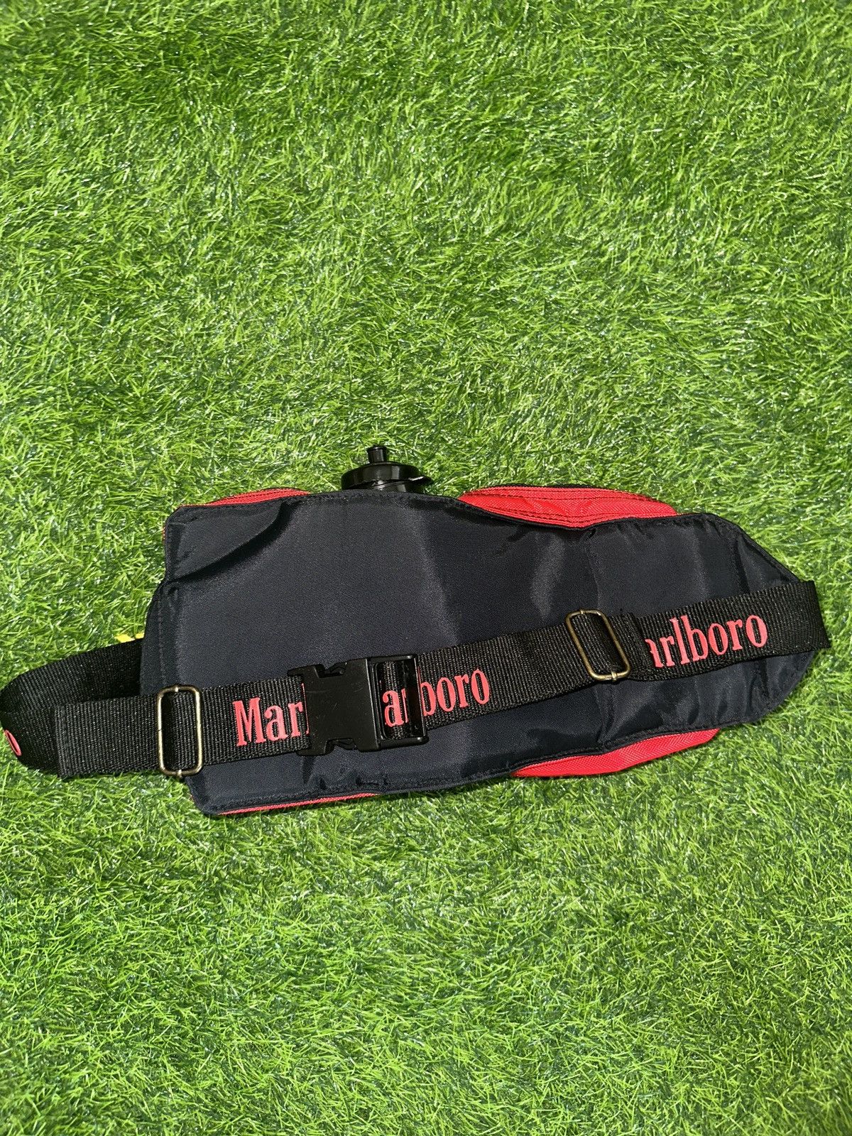 Marlboro Vintage marlboro outdoor fanny pack Size ONE SIZE - 2 Thumbnail