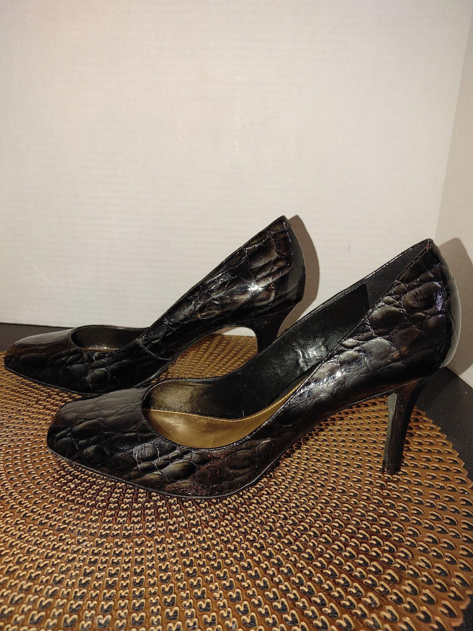 Designer Antonio Melani Devotion Patent Leather Heels Size 8M Size US 8 / IT 38 - 1 Thumbnail