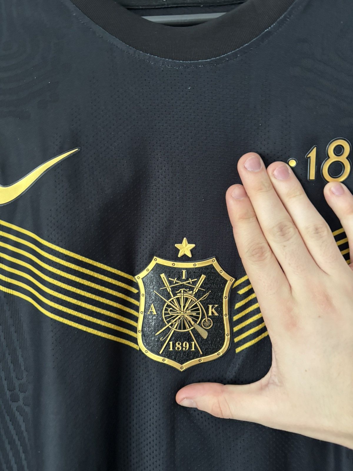 Nike Nike AIK Fotboll 1891 Black Edition Jersey – Size L Size US L / EU 52-54 / 3 - 3 Thumbnail