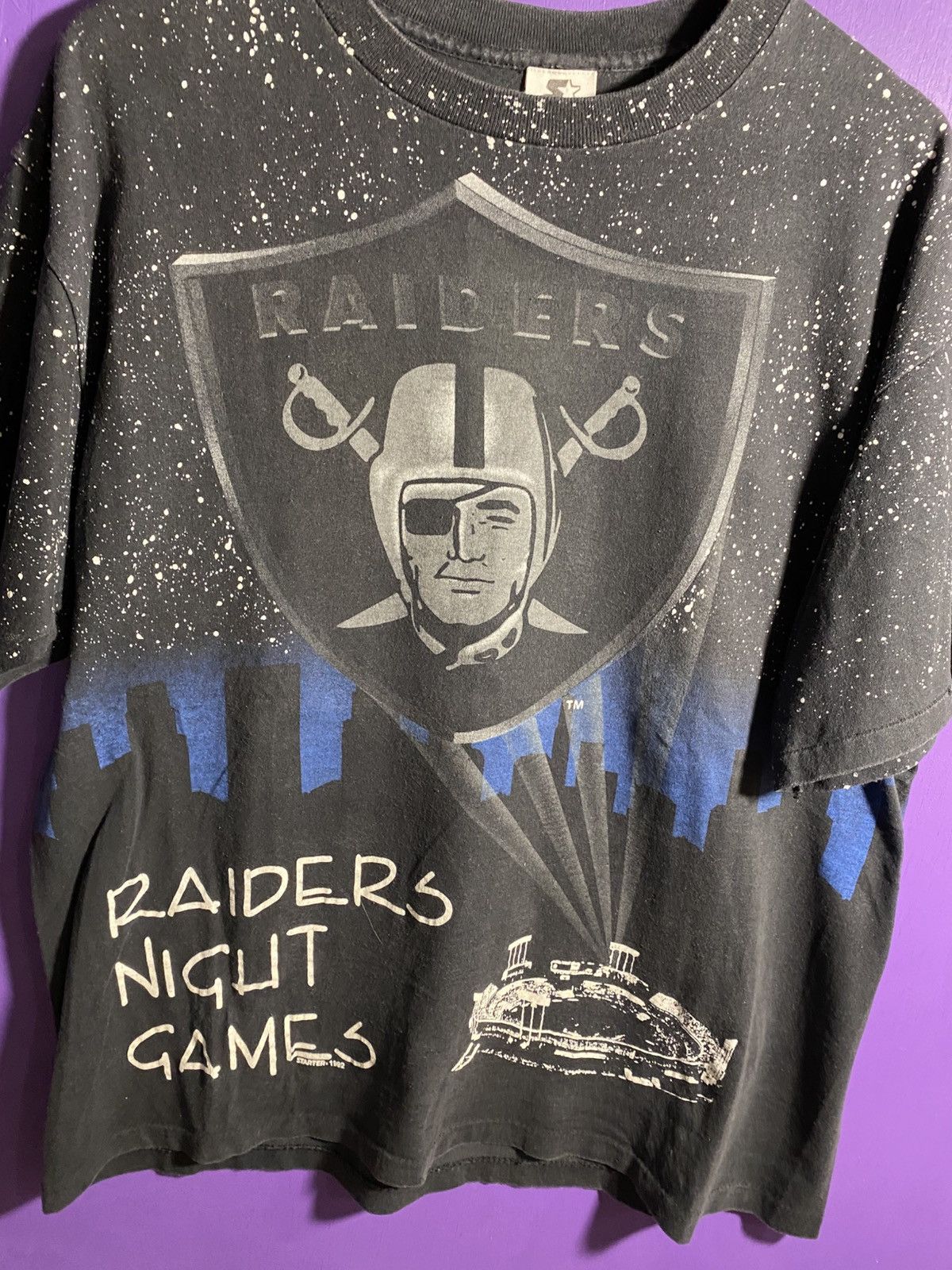 Starter Vintage 1992 Starter oakland raiders night games AOP t-shirt Size US L / EU 52-54 / 3 - 3 Thumbnail