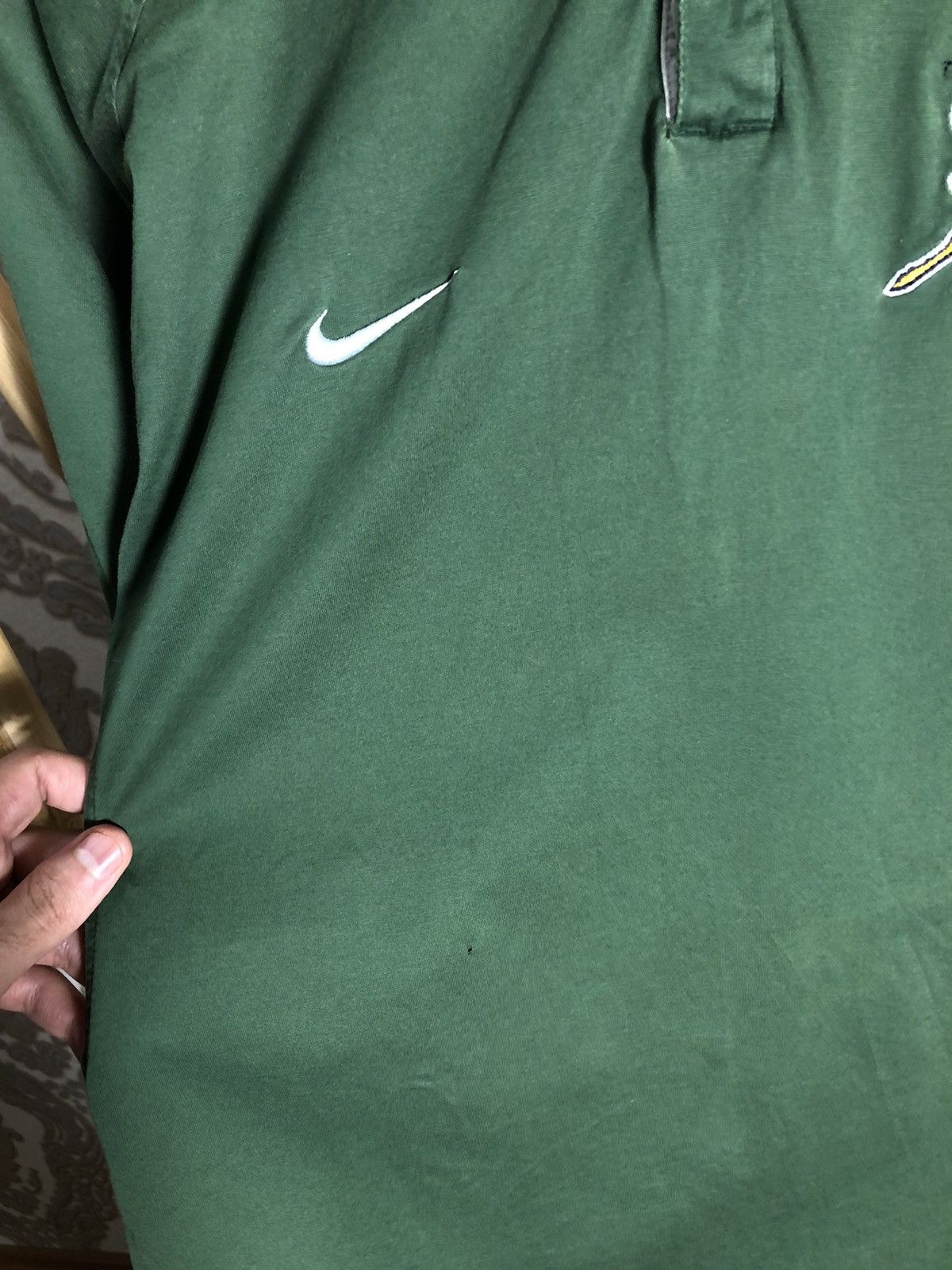 Nike VINTAGE NIKE SOUTH AFRICA RETRO RUGBY JERSEY FOOTBALL 90s Size US L / EU 52-54 / 3 - 3 Thumbnail