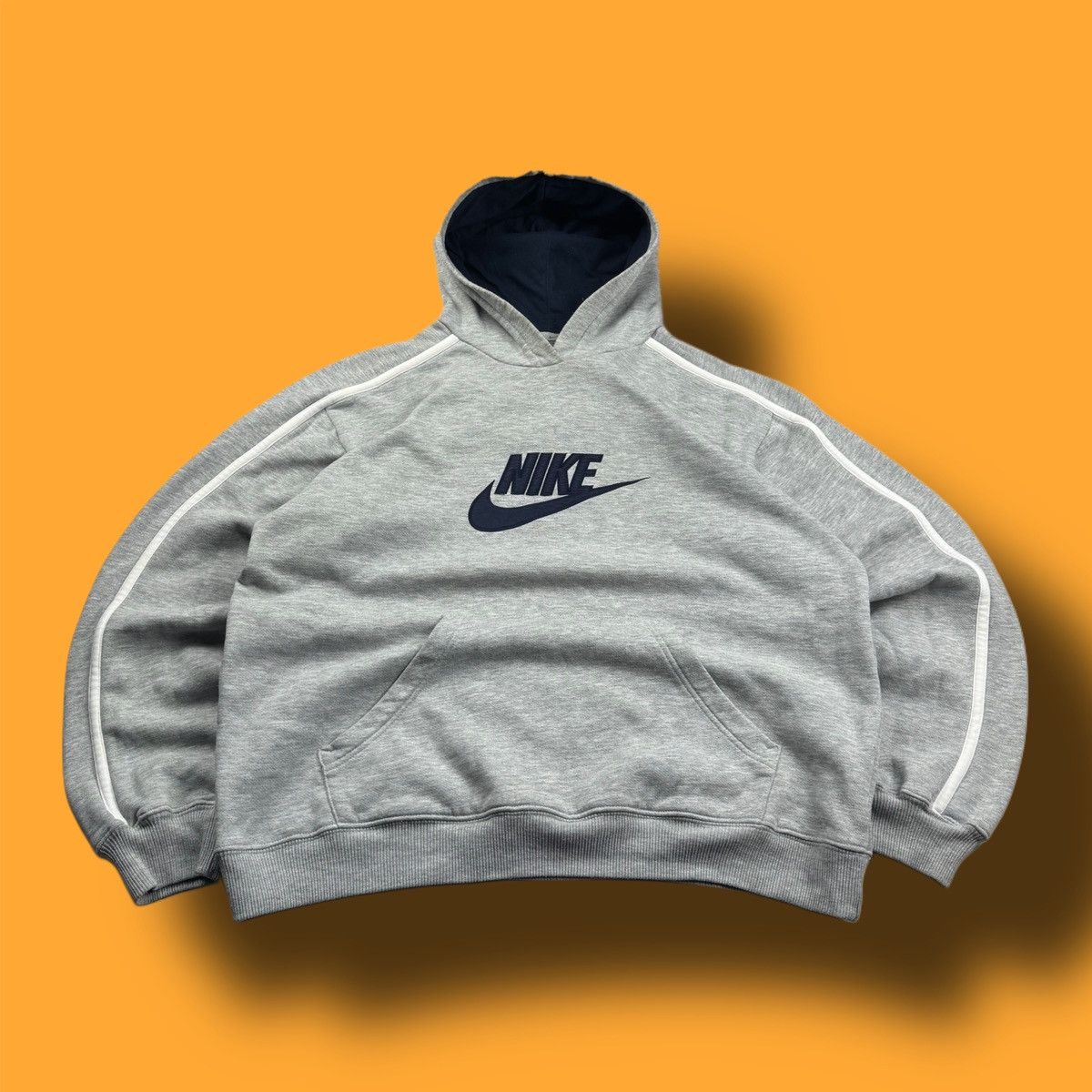 Nike × Vintage NIKE VINTAGE CENTER LOGO OVERSIZE BOXY HOODIE Size US L / EU 52-54 / 3 - 1 Thumbnail