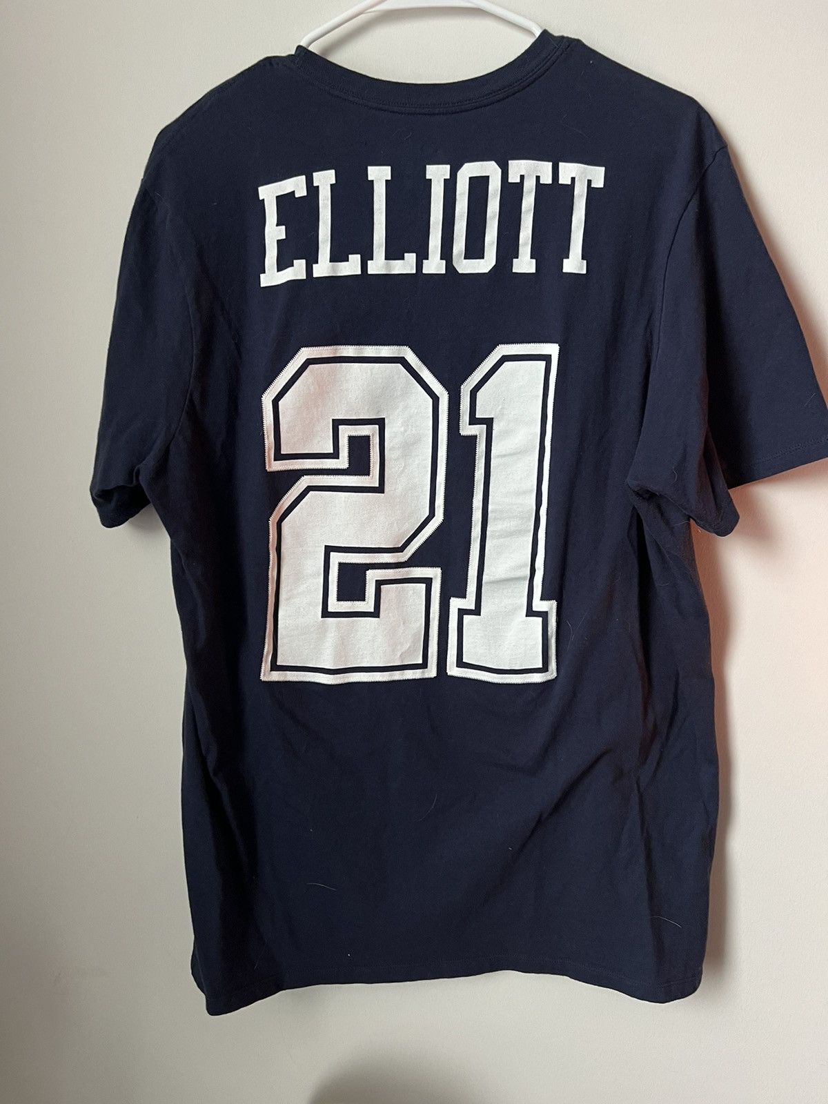 NFL Vintage Ezekiel Elliot Embossed Dallas Cowboys Shirt Size US L / EU 52-54 / 3 - 3 Thumbnail