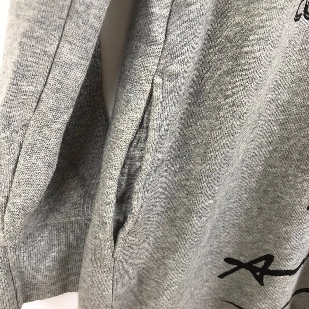 Andy Warhol × Uniqlo UNIQLO x ANDY WARHOLS Beatle Boots Print Grey Sweatshirt Size S / US 4 / IT 40 - 7 Thumbnail