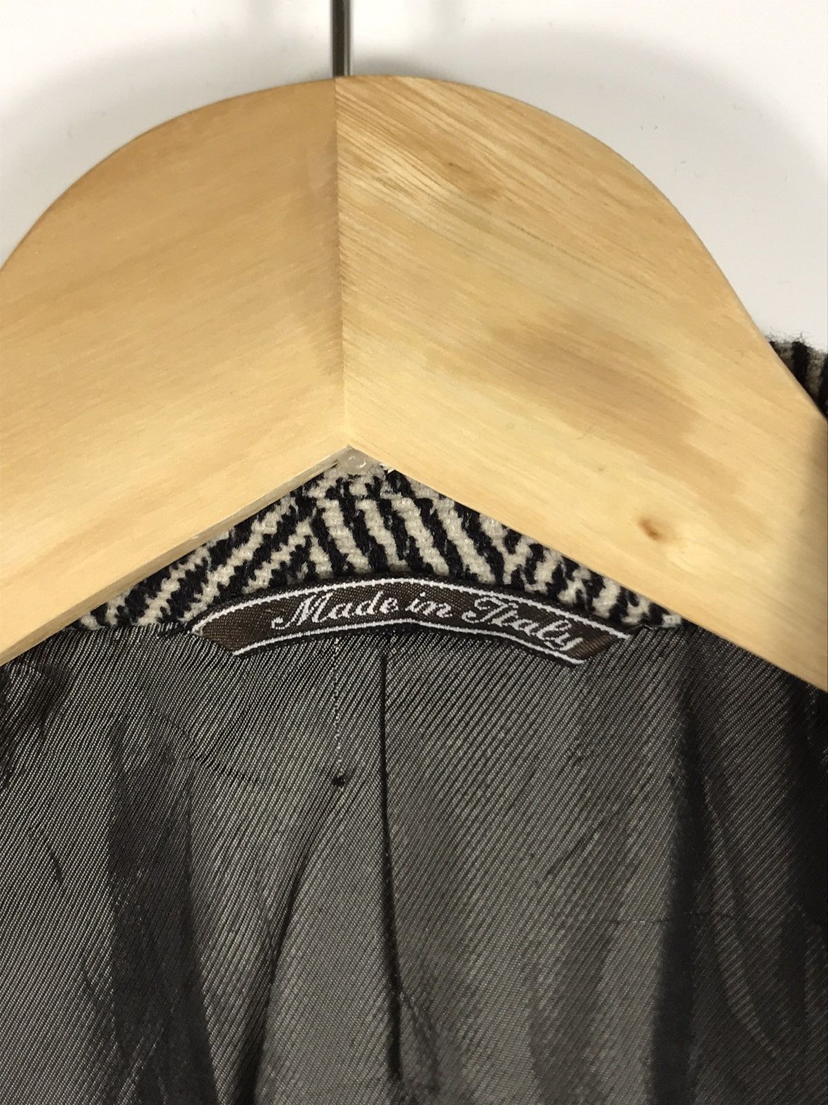 Gianfranco Ferre ⚡️Vintage Gianfranco Ferre Wool Tweed Single Breast Coat Size 44R - 11 Thumbnail