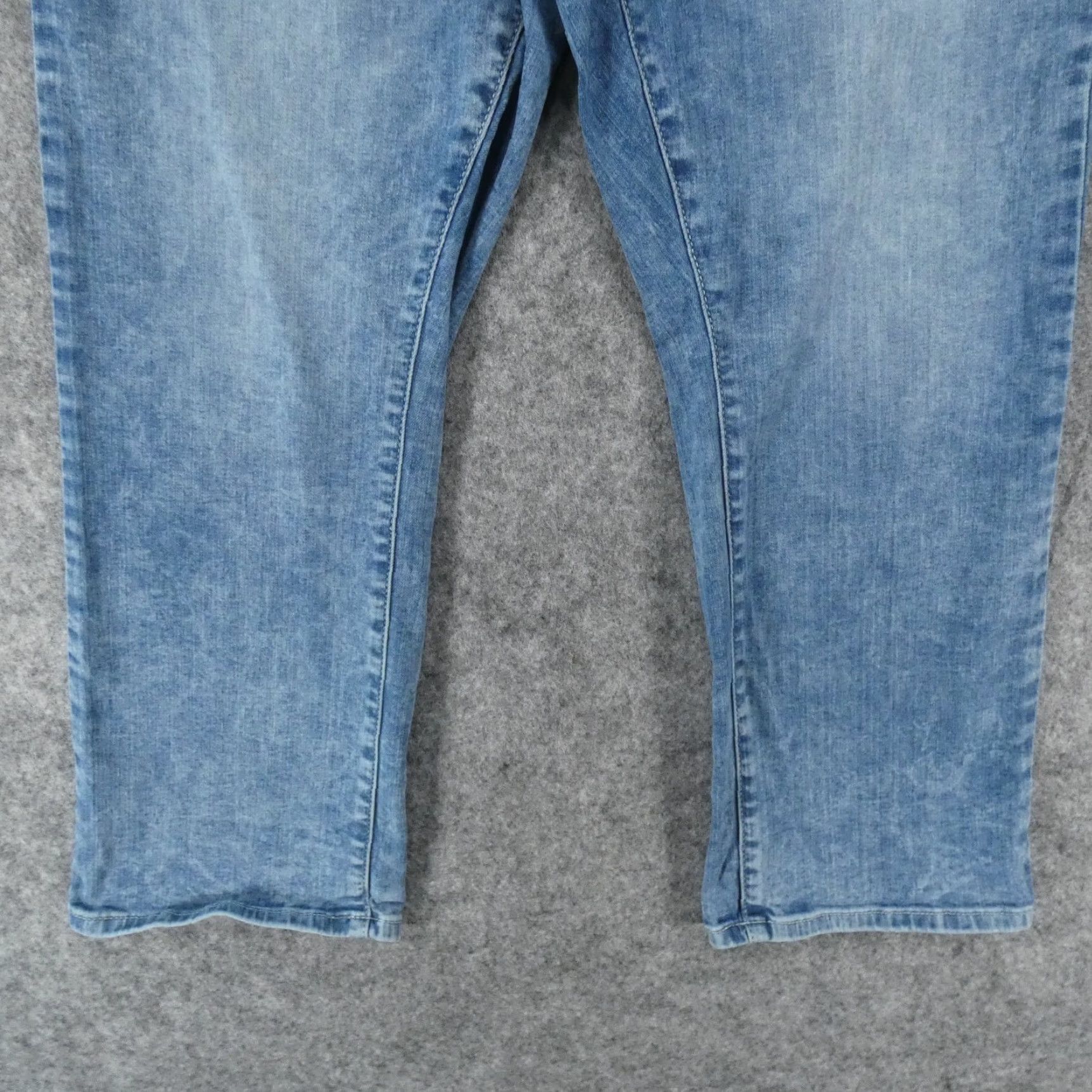 Torrid VINTAGE-NO Size 40" / US 18 - 5 Thumbnail