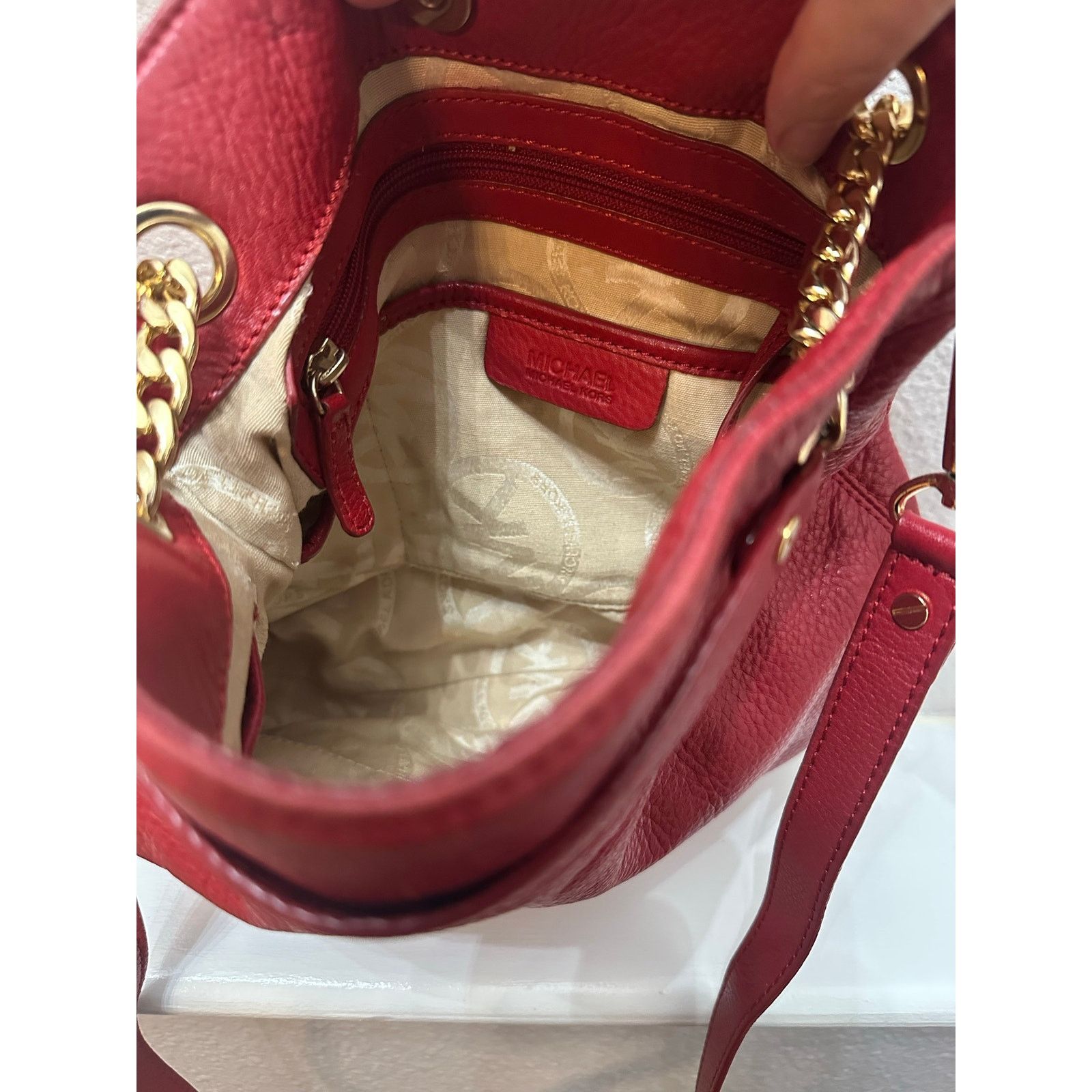 Michael Kors Michael Kors Red Pebbled Leather Convertible Chain Bag Size ONE SIZE - 7 Thumbnail
