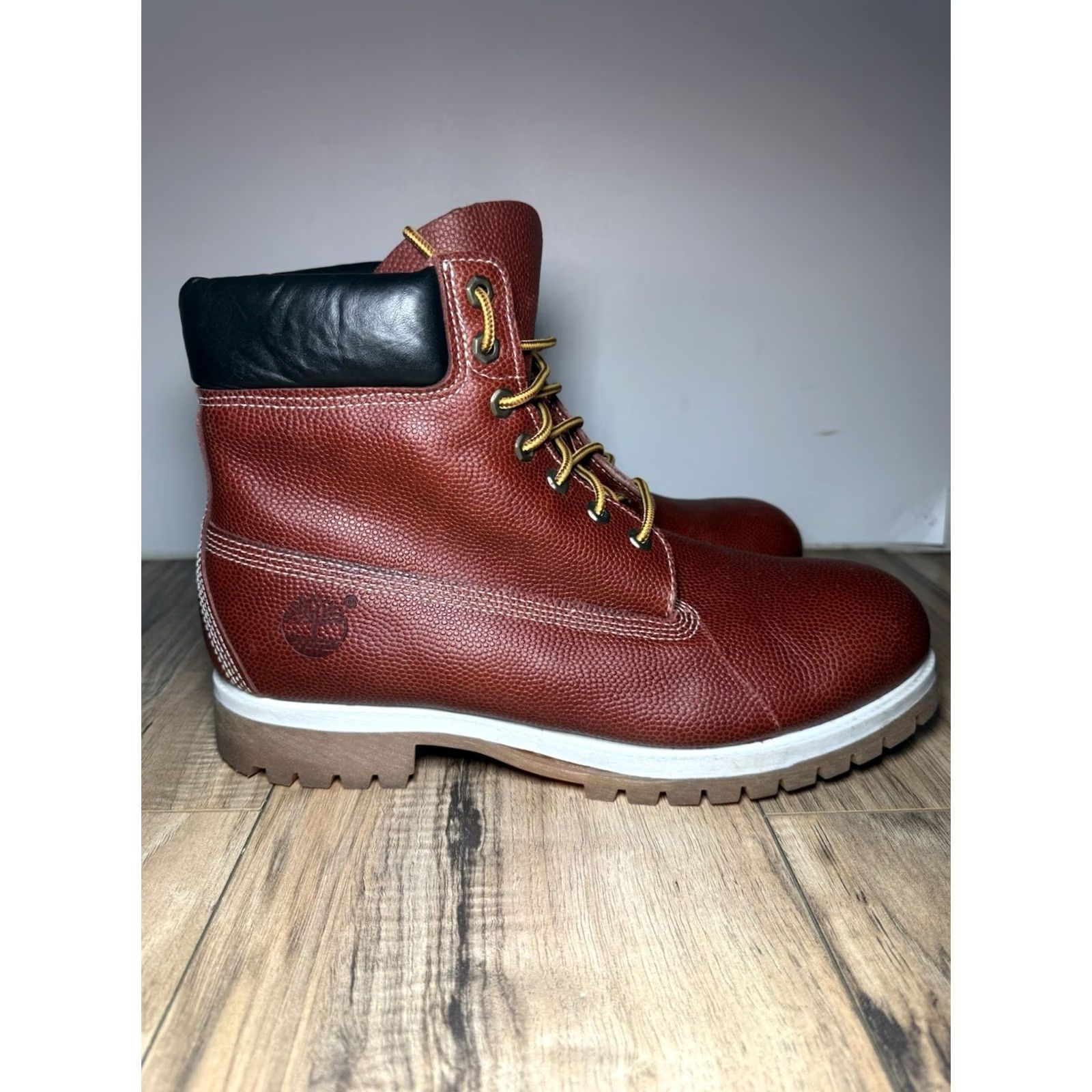 Timberland VINTAGE Timberland Football Leather Limited Edition 6 Inch Boots Mens 12 Size US 12 / EU 45 - 4 Thumbnail