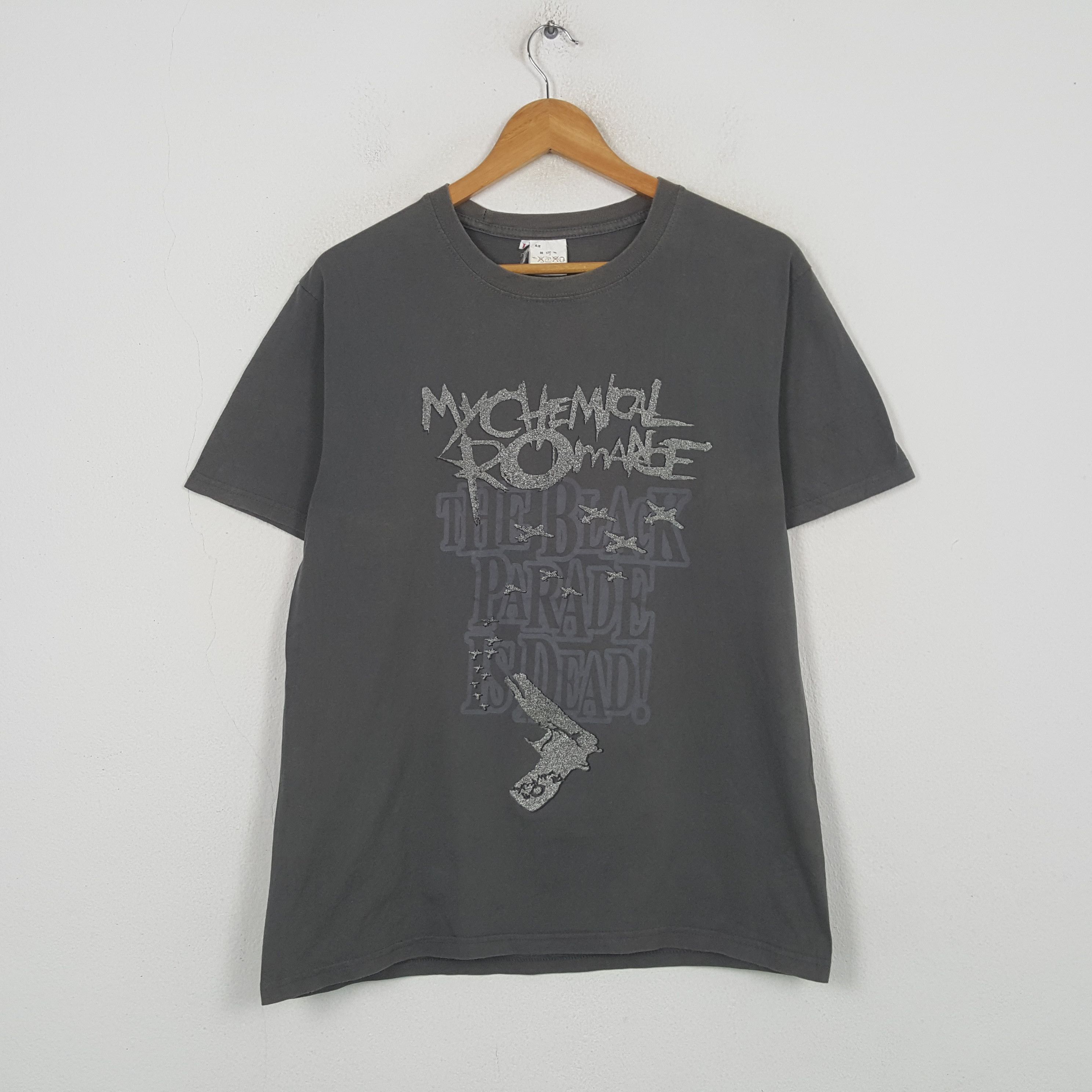 Band Tees Vintage My Chemical Romance American Rock Band T-shirt RR26 Size US M / EU 48-50 / 2 - 1 Thumbnail