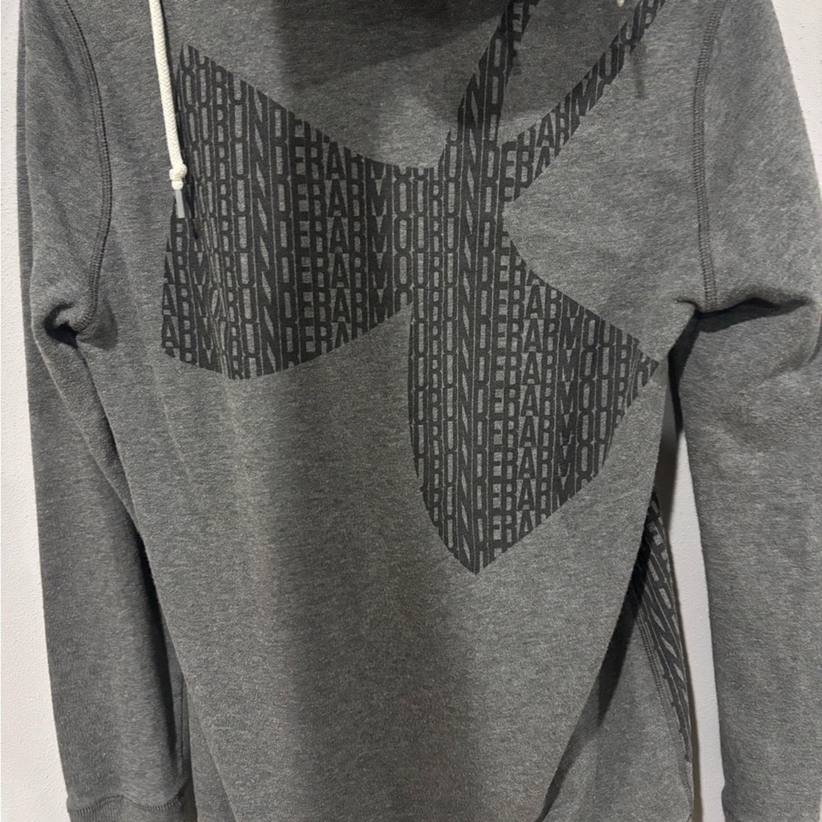 Under Armour Underarmour Medium Women’s Graphic Sweatshirt Size M / US 6-8 / IT 42-44 - 2 Thumbnail