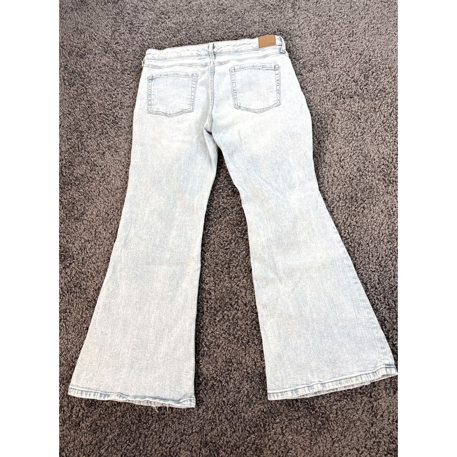 Vintage Aéropostale Jeans Distressed Light Wash Low Rise Flare 14 Regular 34x29 Womens Blue Size 36" / US 14 / IT 50 - 8 Thumbnail
