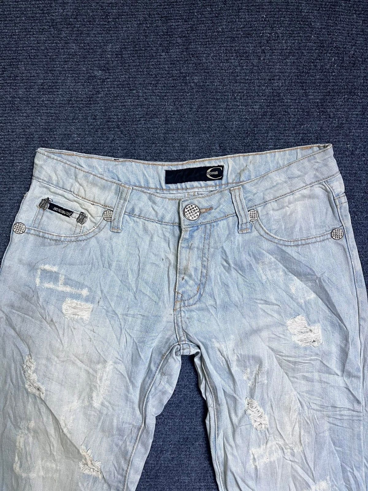 Just Cavalli Just Cavalli Y2K light wash featuring ripped details Size 30" / US 8 / IT 44 - 2 Thumbnail