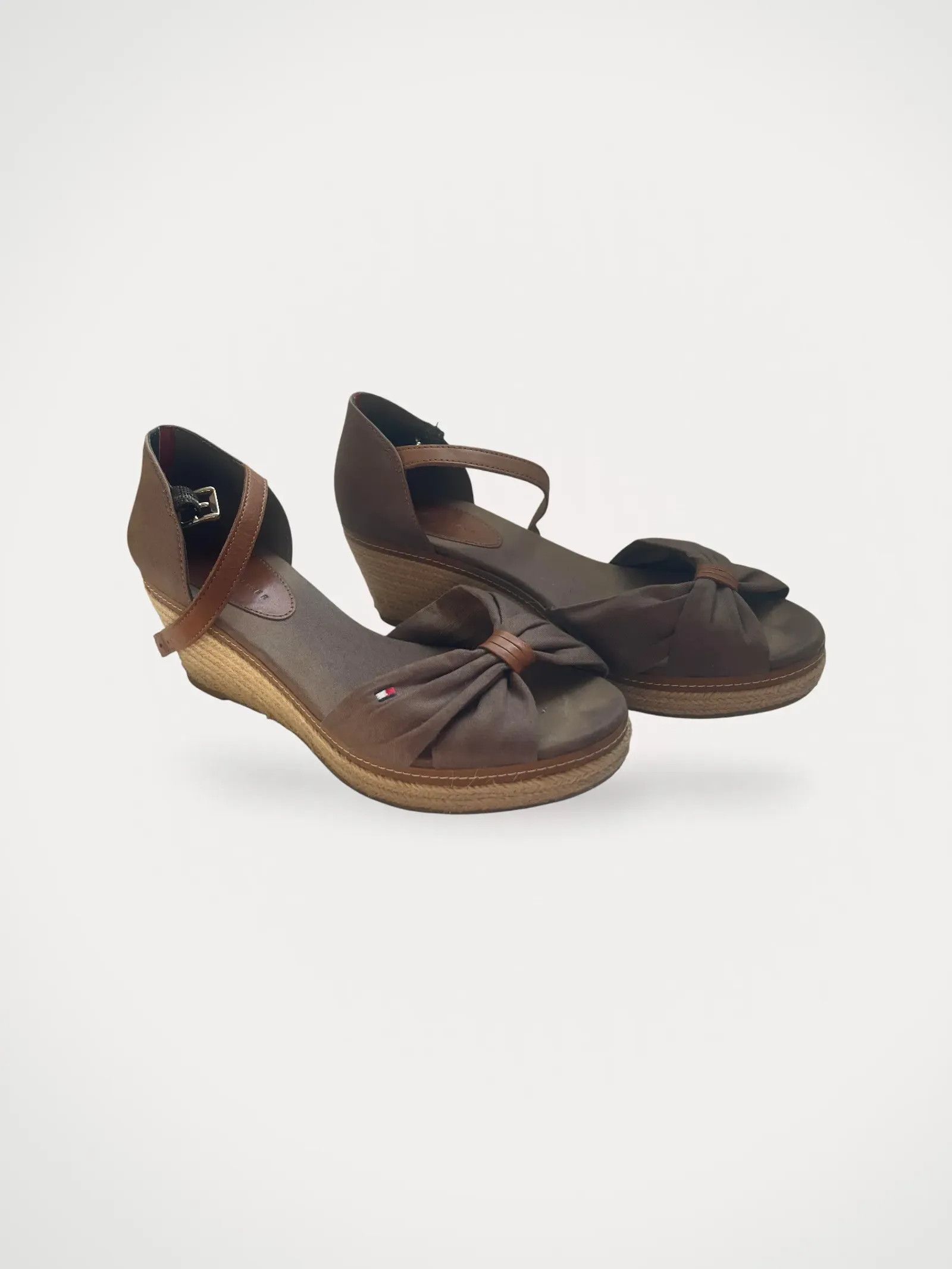 Tommy Hilfiger Tommy Hilfiger Heels Size US 7 / IT 37 - 1 Thumbnail