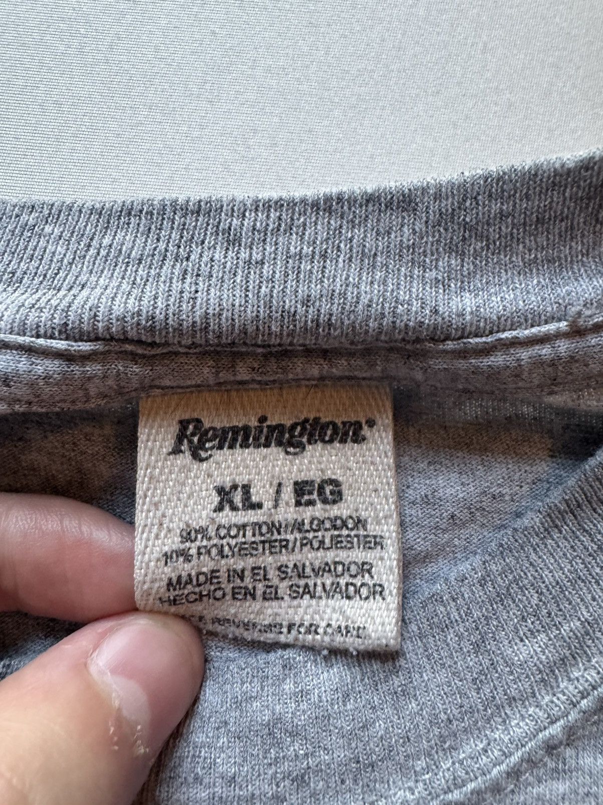 Other Vintage 90s Remington Long Sleeve T Shirt Size US XL / EU 56 / 4 - 3 Thumbnail