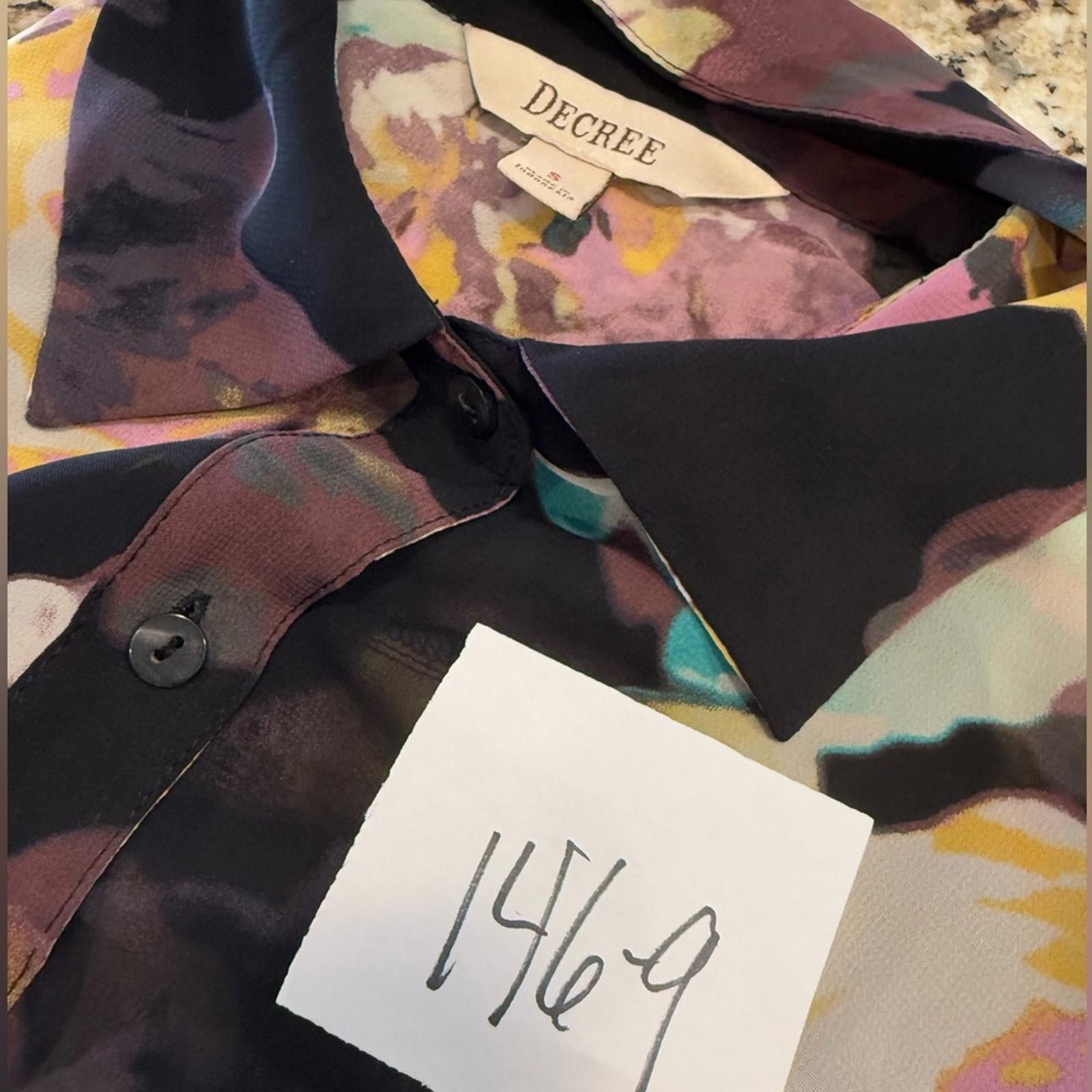 Decree Decree semi sheer colorful floral button up top blouse SZ SM Size S / US 4 / IT 40 - 11 Thumbnail