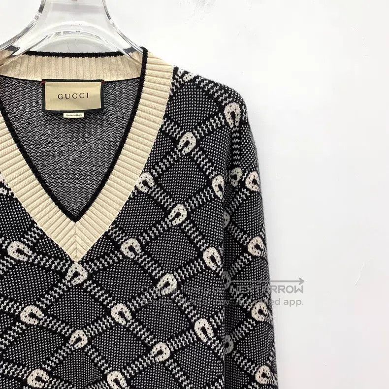 Gucci Gucci 22 black diamond plaid cotton V-neck long-sleeved kn Size US L / EU 52-54 / 3 - 3 Thumbnail