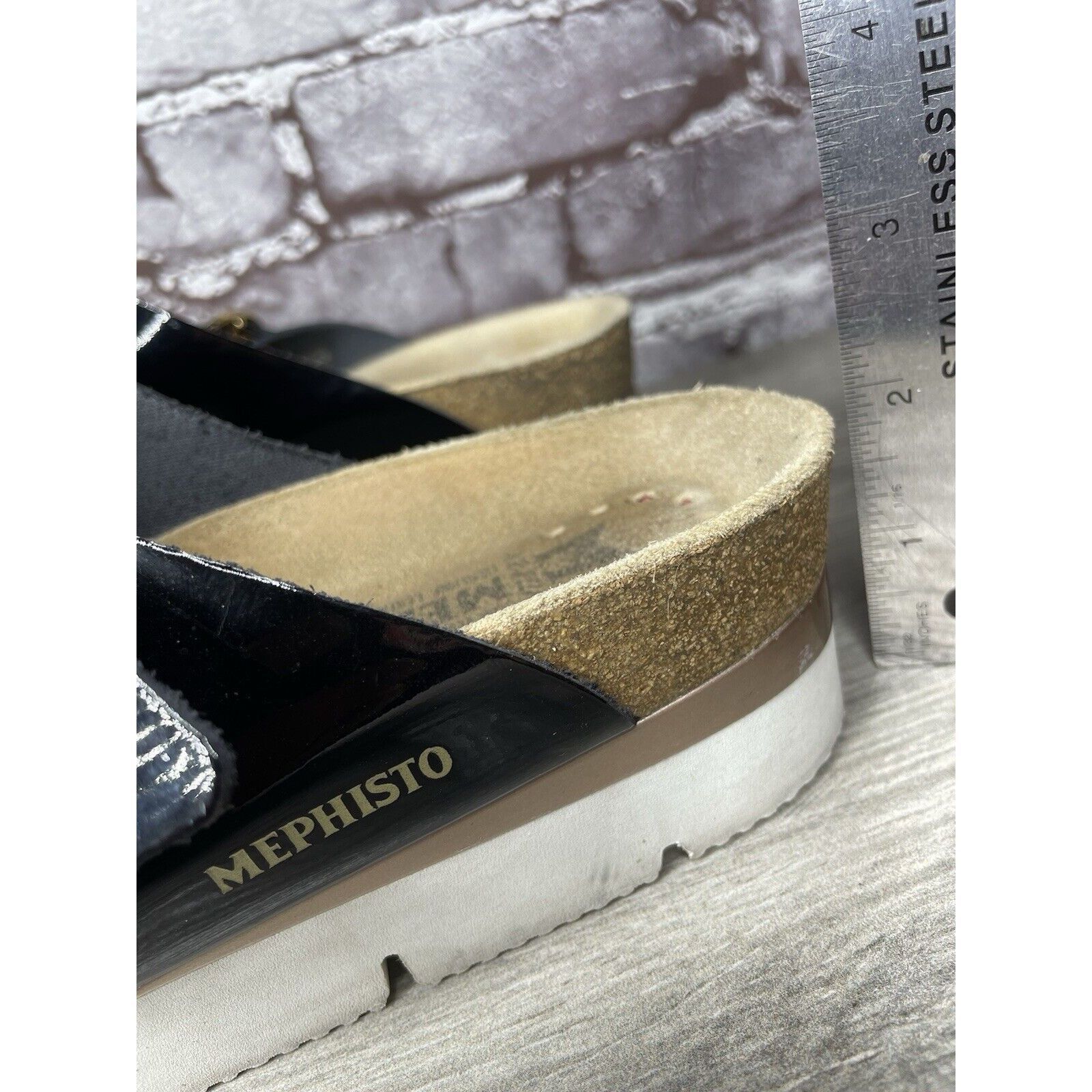 Mephisto Mephisto Silver Leather Black Patent Toe Strap Cork Wedge Sa Size US 8 / IT 38 - 17 Thumbnail