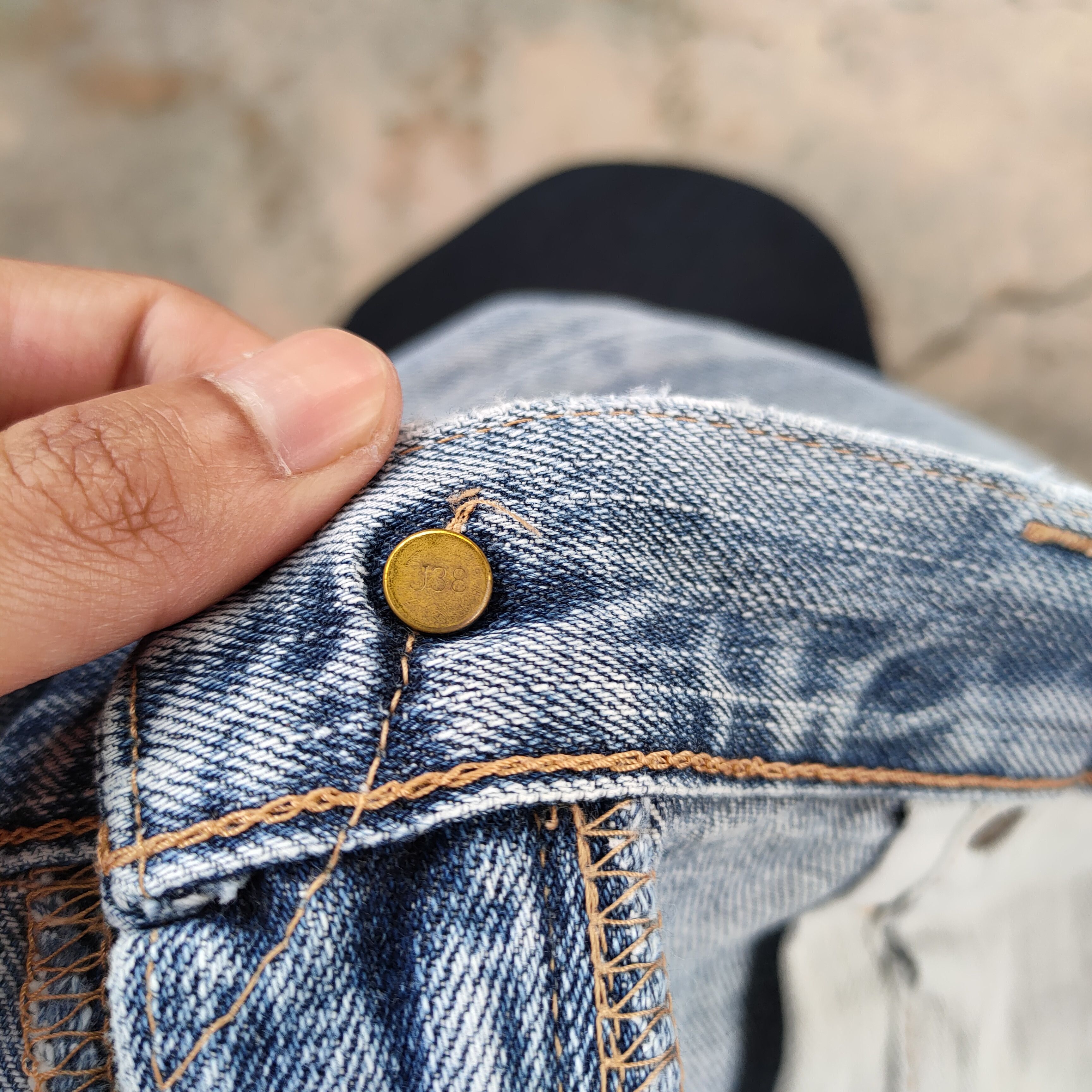 Levi's Vintage Clothing VINTAGE LEVI'S STRAUS 510 FADED RIPPED JEANS DENIM PANTS Size US 36 / EU 52 - 18 Thumbnail