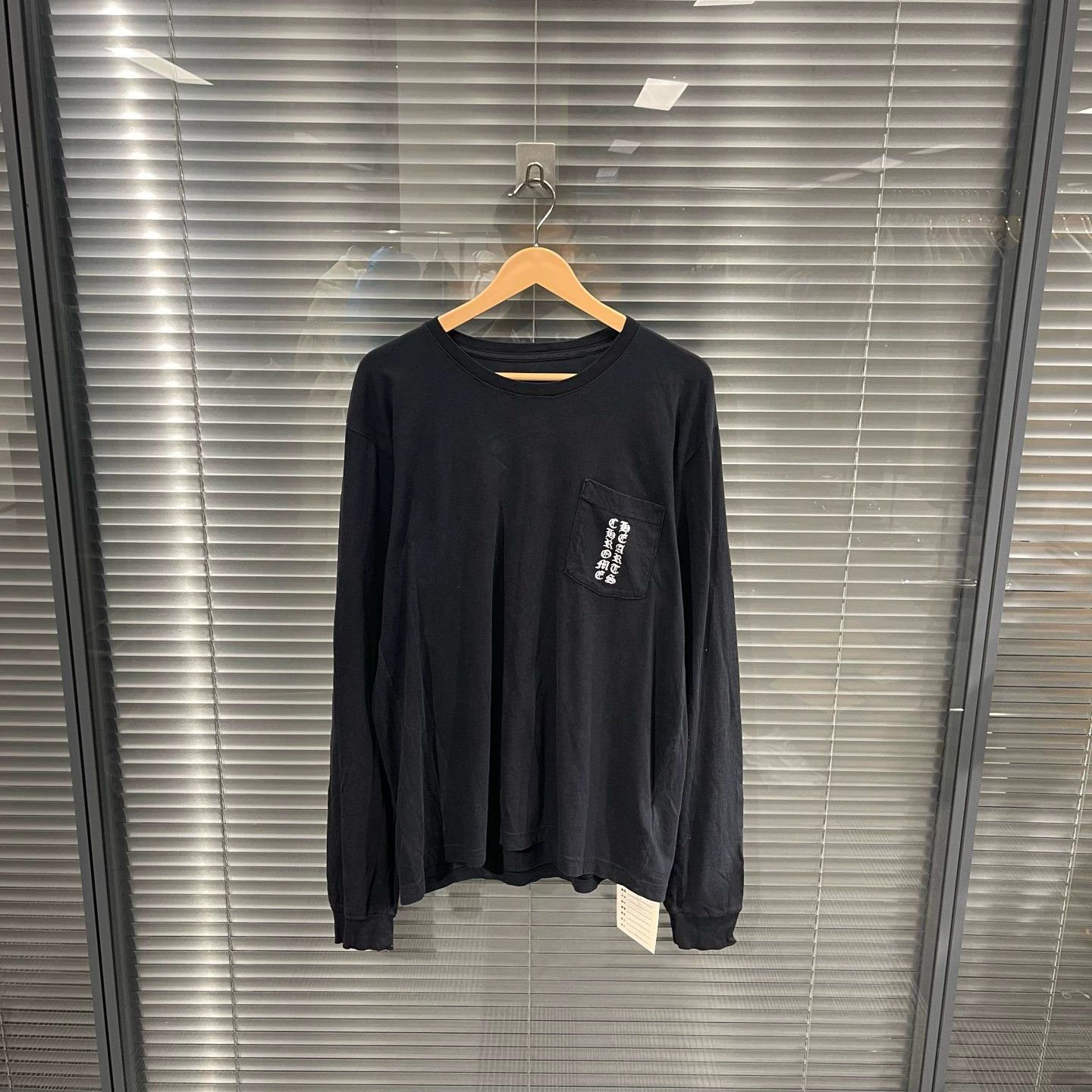 Chrome Hearts CH Red Sanskrit Back Printed Longsleeve L 95New Size US L / EU 52-54 / 3 - 2 Thumbnail
