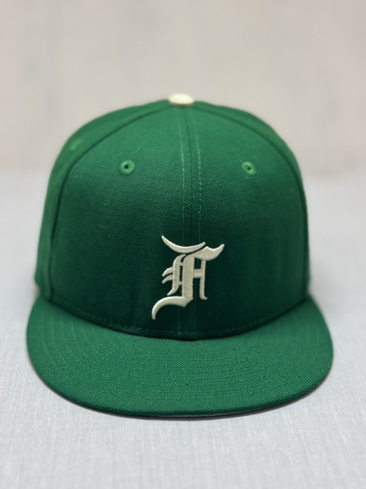 Essentials × New Era New Era x Fear of God Essentials 59FIFTY fitted hat Size ONE SIZE - 5 Thumbnail