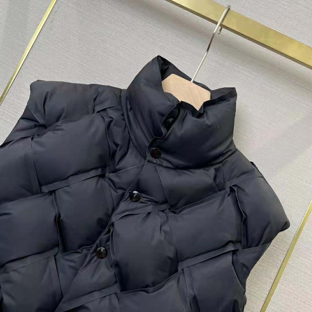 Bottega Veneta o1n1vont1224 Vest in Black Size L / US 10 / IT 46 - 5 Thumbnail
