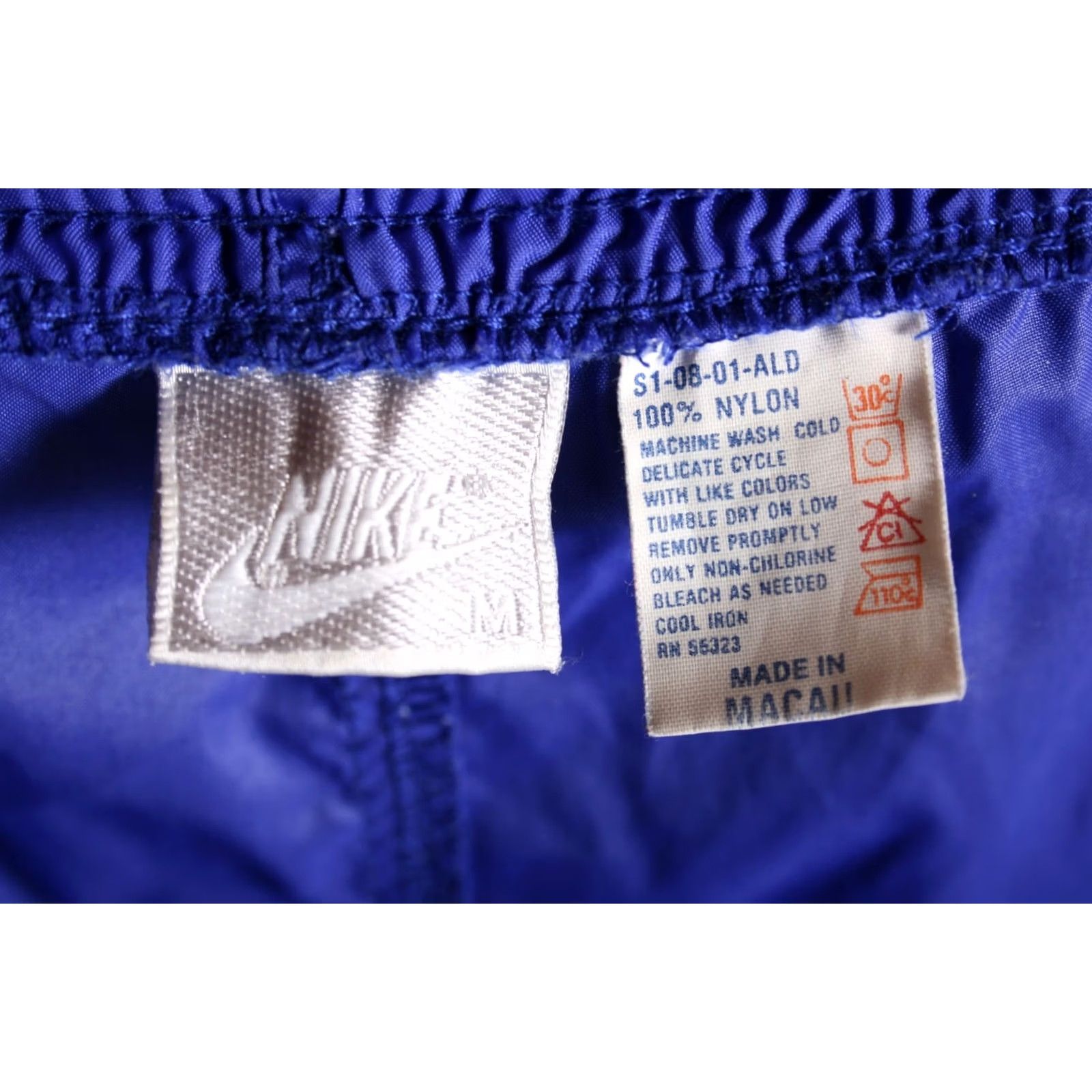 Nike VINTAGE Nike Purple Track Pants Mens M Inseam 30 Zip Ankle Windbreaker Nylon Nylon Pants Unlined Drawstring Closure Activewear Size US 31 - 6 Thumbnail