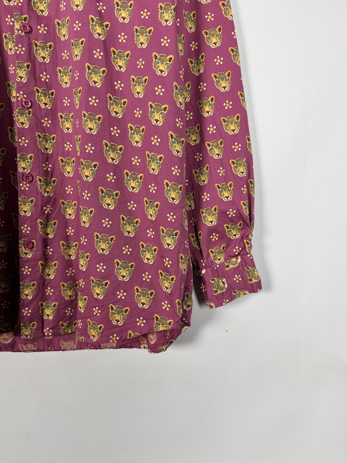 Other Blueberry London Long Sleeve Shirt Leopard Head Printed Sz L Size US L / EU 52-54 / 3 - 5 Thumbnail