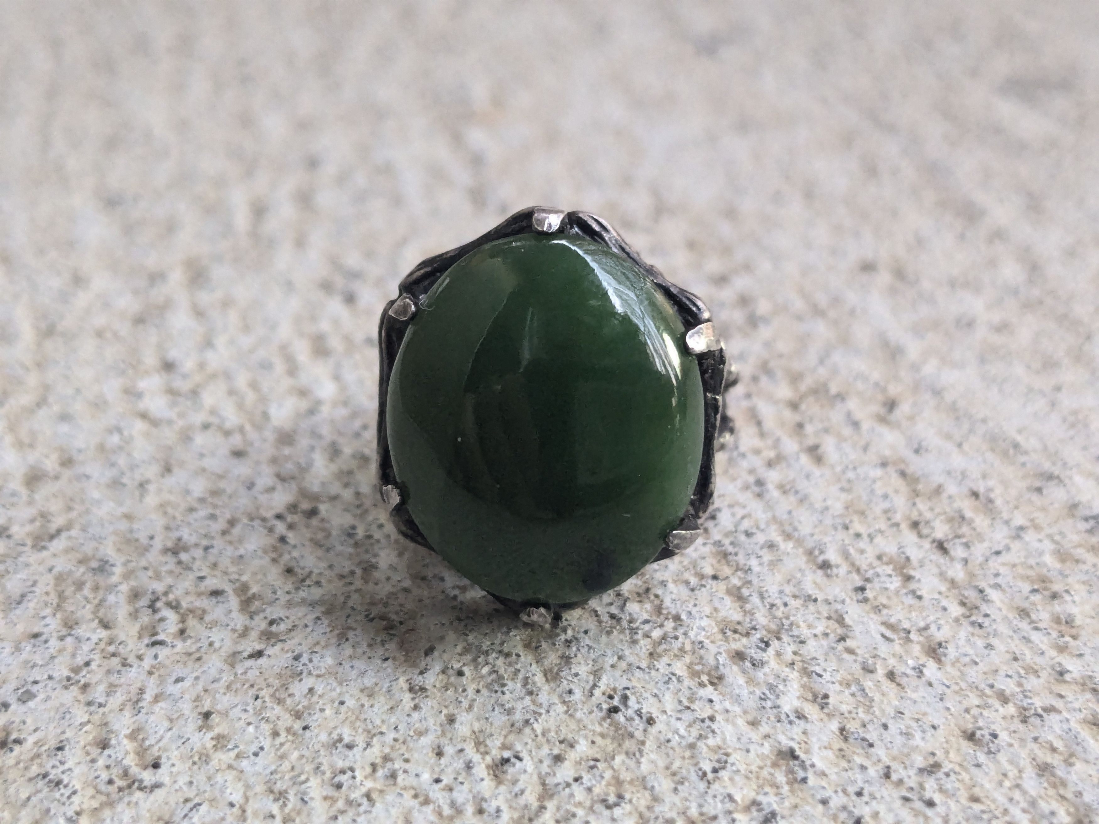 Vintage Vintage Sterling Silver Ring Green Jade 5.25 Brutalist Size ONE SIZE - 3 Thumbnail