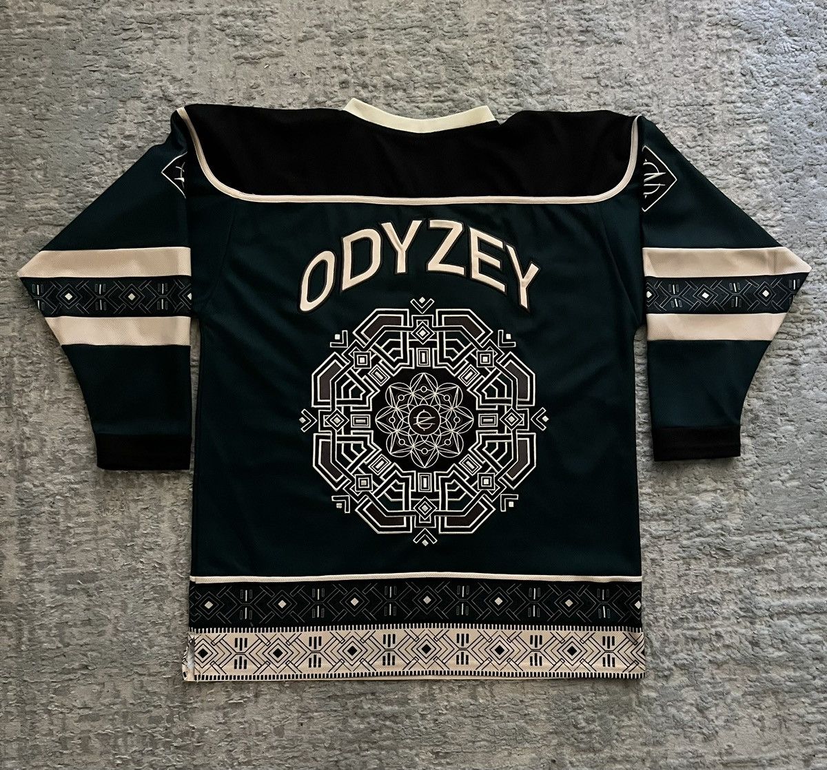 Other CLOZEE ODYZEY HOCKEY JERSEY Size US L / EU 52-54 / 3 - 2 Thumbnail