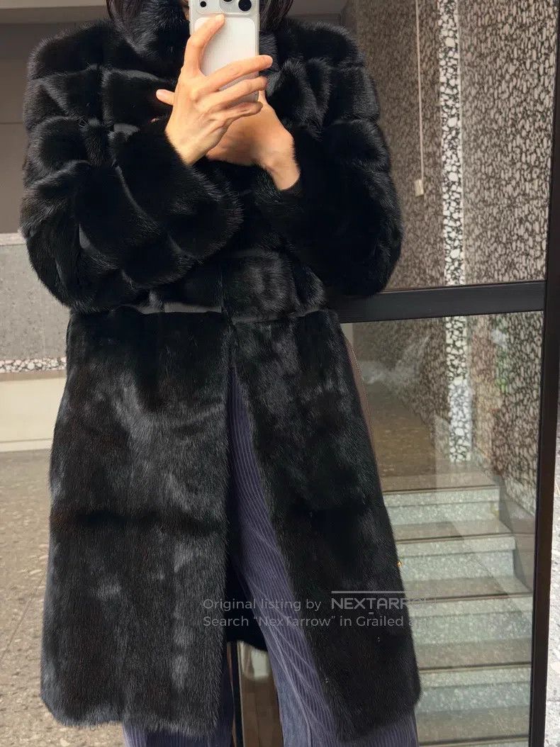 Fendi Fendi Mink coat with black belt style Size M / US 6-8 / IT 42-44 - 7 Thumbnail