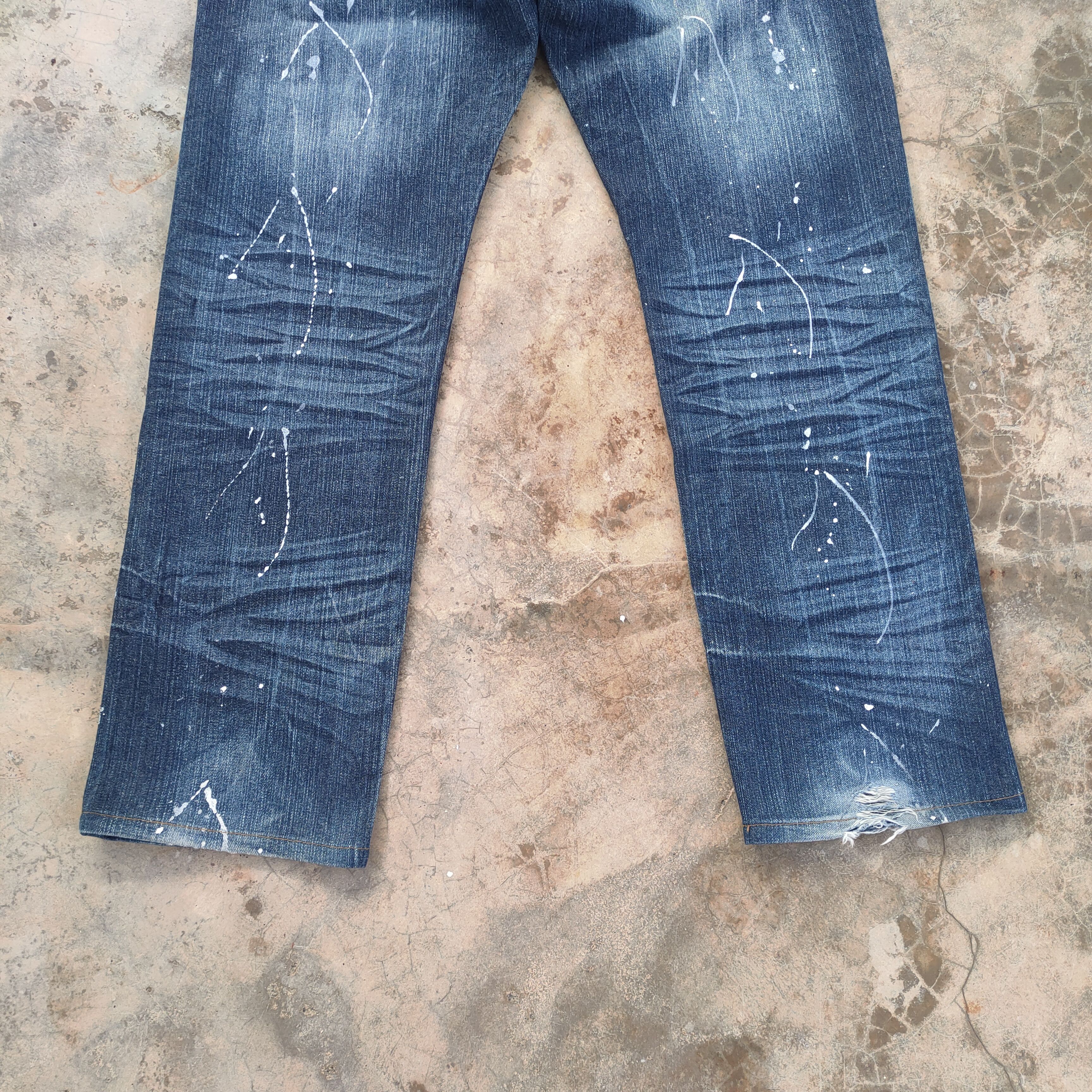 Roots W35 VINTAGE ROOT THREE PAINTER DISTRESSED DENIM JEAN PANTS Size US 35 - 10 Thumbnail