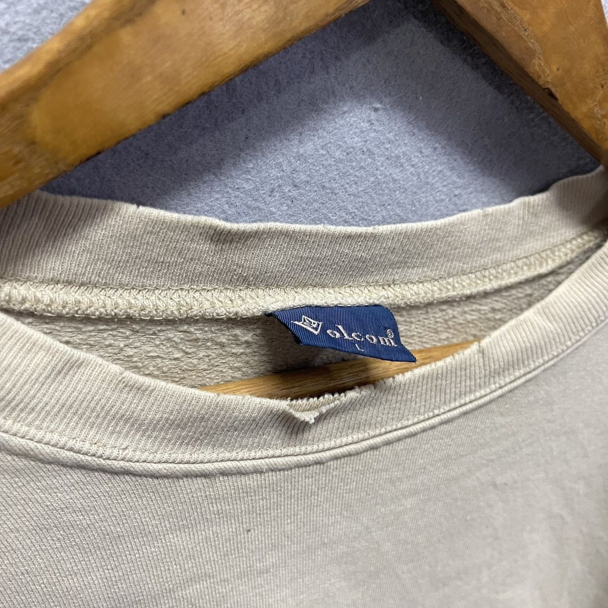 Volcom Vintage Volcom Colour Block Sweatshirt (Made in USA) Size US L / EU 52-54 / 3 - 10 Thumbnail
