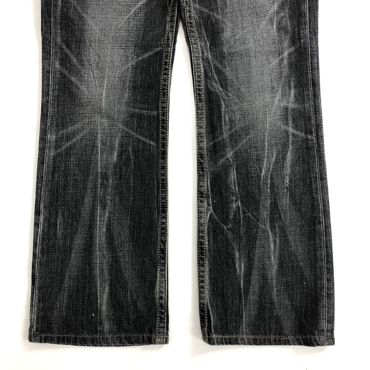 If Six Was Nine × Le Grande Bleu (L.G.B.) × Levi's Crazy Flare Jeans Levis 507 Multi Pocket Y2K Faded Pants Size US 32 / EU 48 - 4 Thumbnail