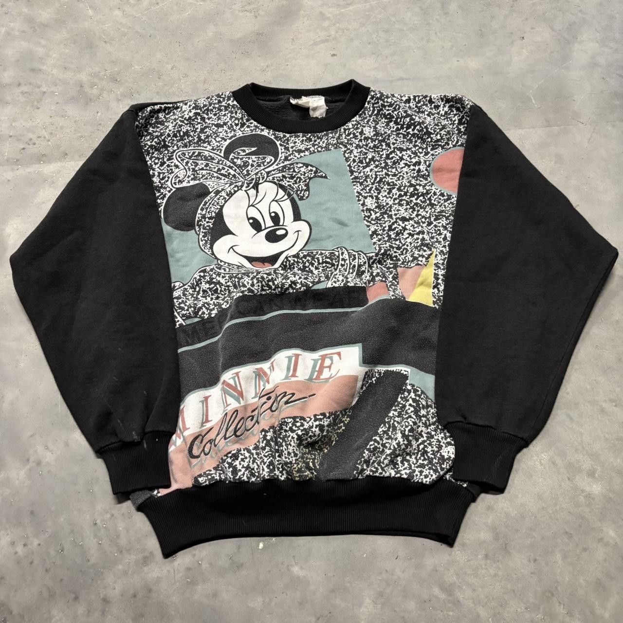 Disney × Vintage Crazy Vintage 90s Disney Minnie Mouse AOP Graphic Sweater! Size US L / EU 52-54 / 3 - 1 Thumbnail