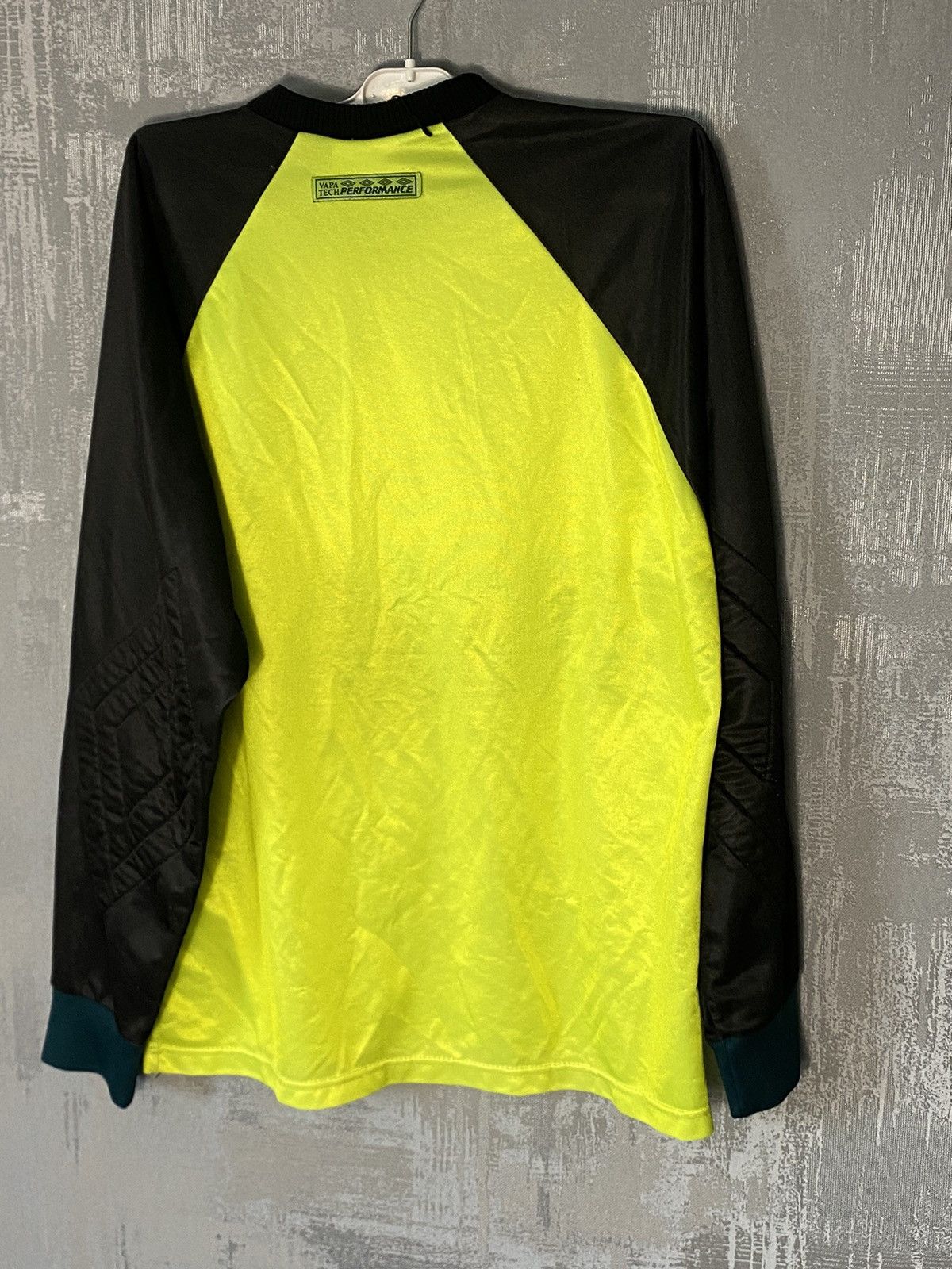 Chelsea Soccer × Umbro Vintage Chelsea Umbro Soccer Jersey 1997 GoalKeeper Size US S / EU 44-46 / 1 - 2 Thumbnail