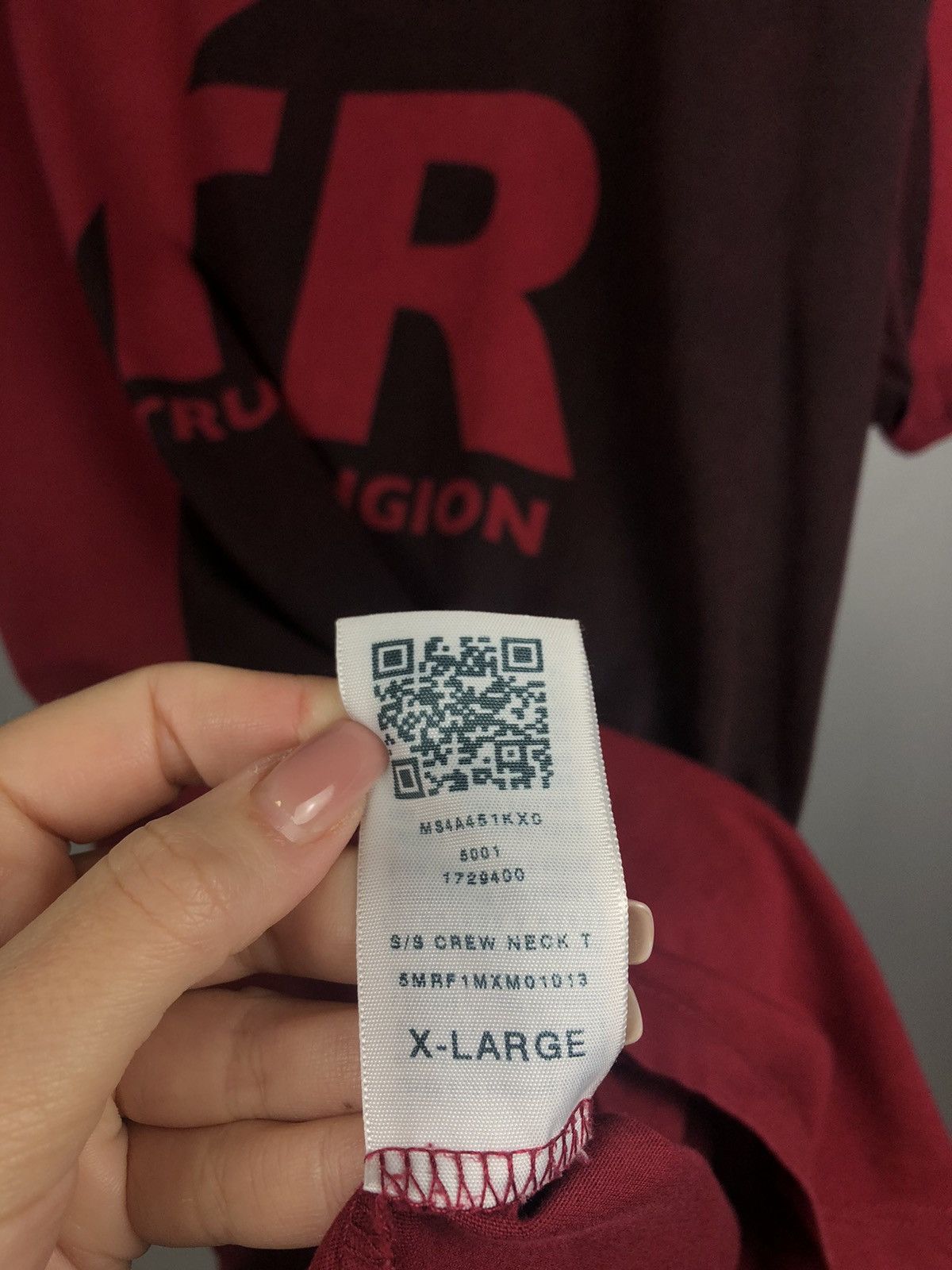 True Religion True Religion T-shirts box logo size XL Size US XL / EU 56 / 4 - 5 Thumbnail
