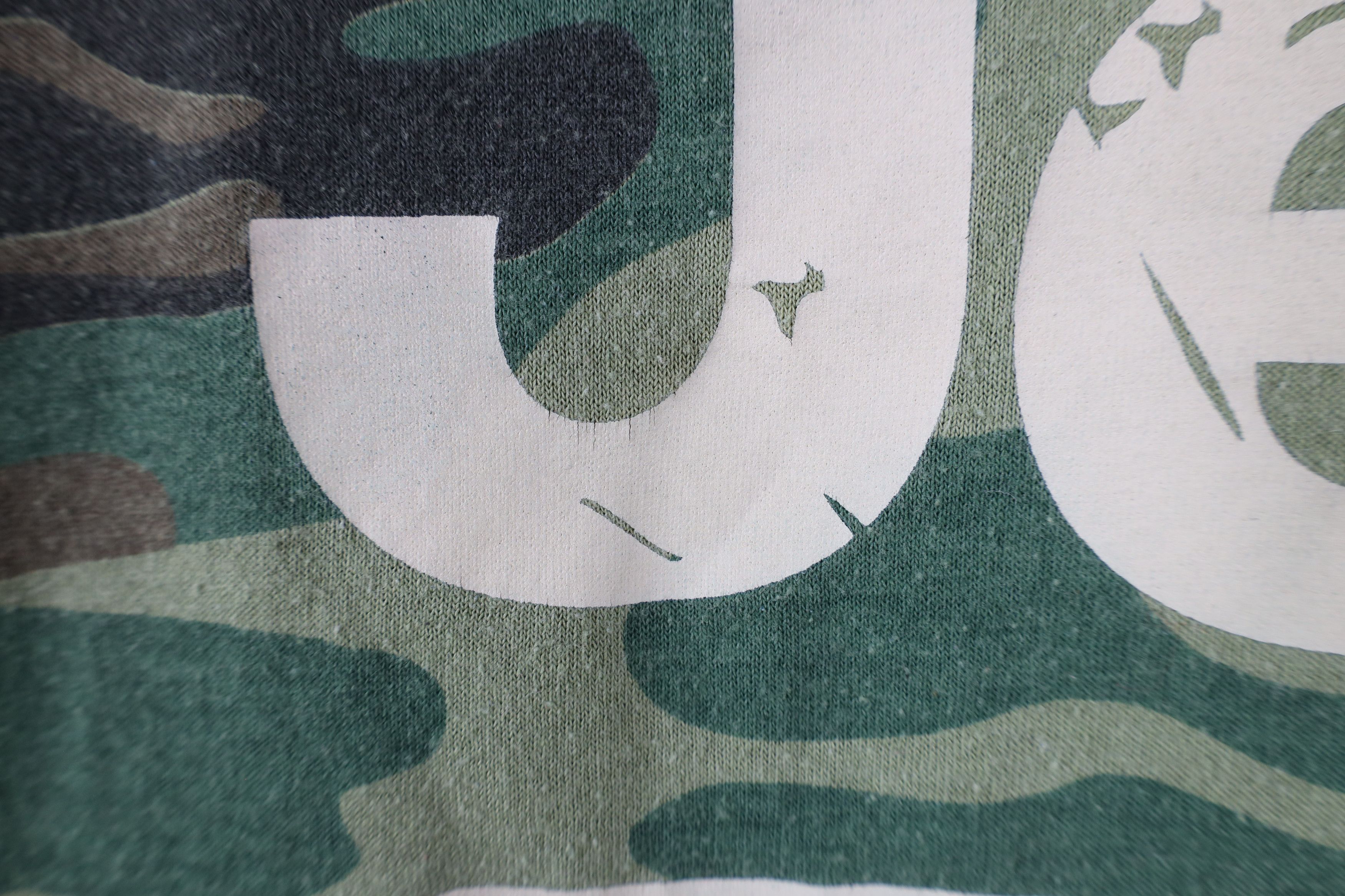 Vintage Vintage 90s Streetwear Spell Out Jeep Camouflage T-Shirt USA Size US L / EU 52-54 / 3 - 6 Thumbnail