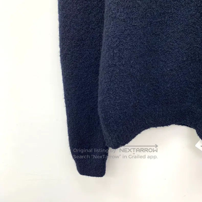 Louis Vuitton Louis Vuitton Dark blue logo embroidered wool crewneck lon Size US M / EU 48-50 / 2 - 4 Thumbnail