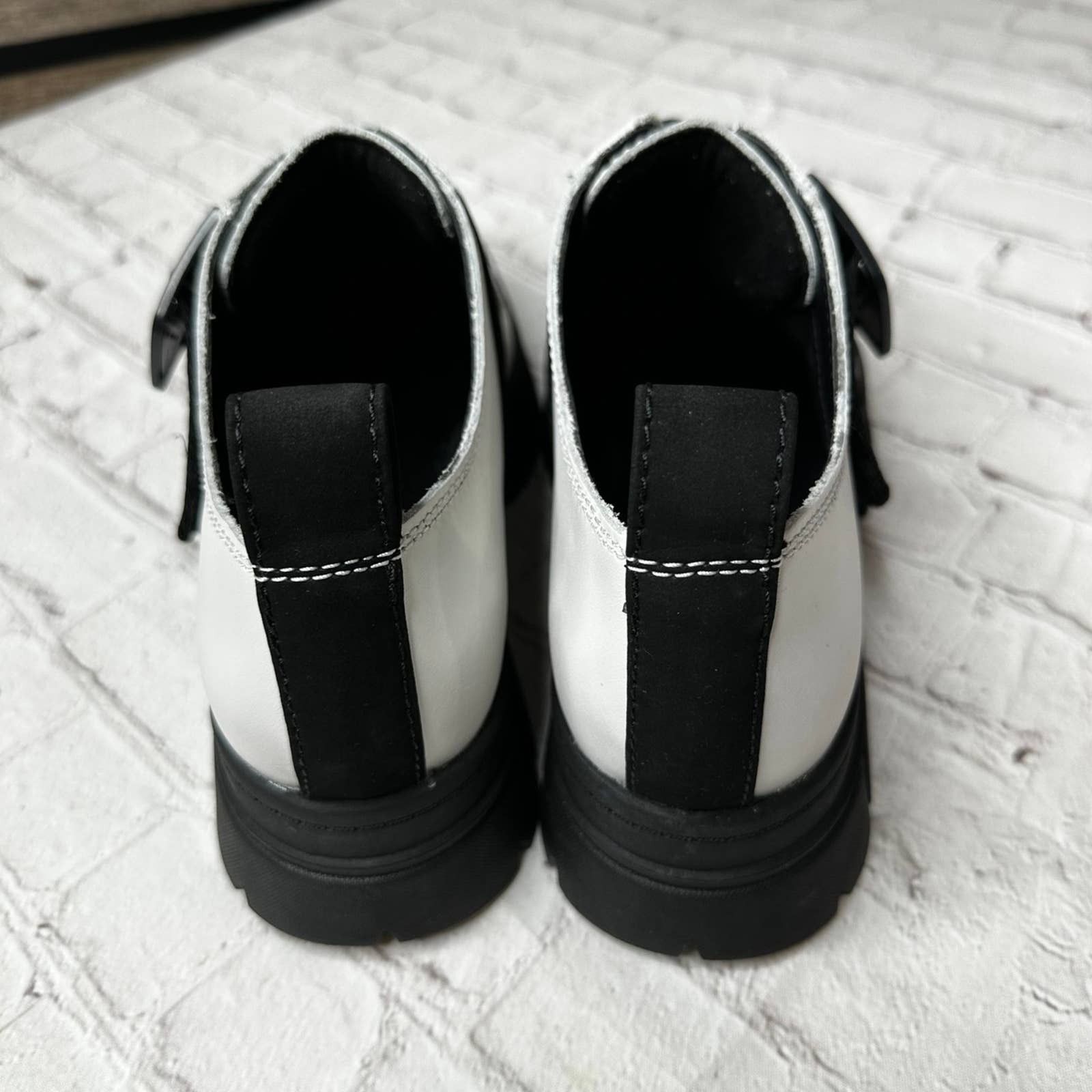 Ugg Ashton Shoe UGG Size US 8.5 / IT 38.5 - 5 Thumbnail