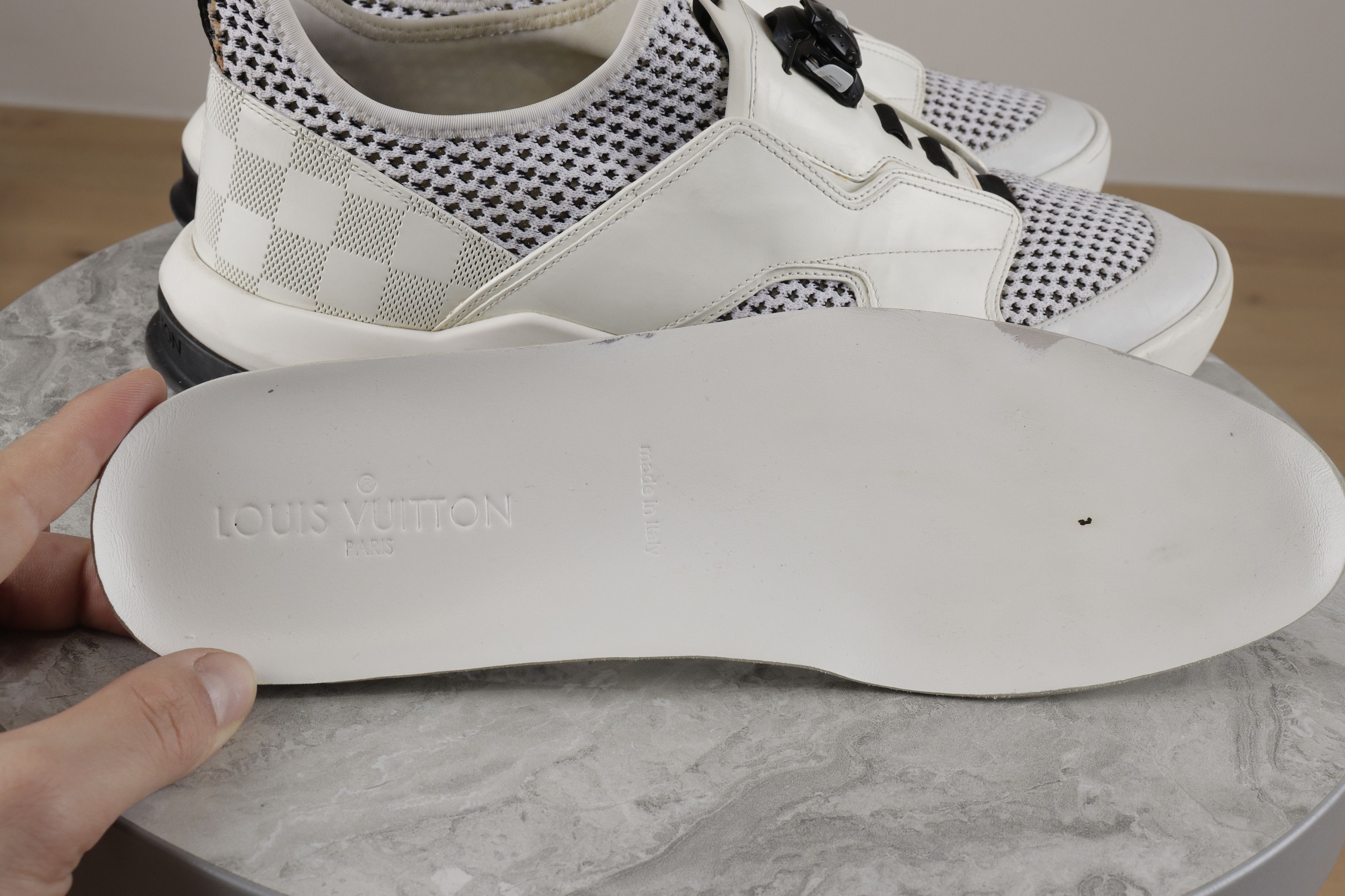 Louis Vuitton LOUIS VUITTON Mesh Leather White Black Low Sneakers Size US 10 / EU 43 - 19 Thumbnail